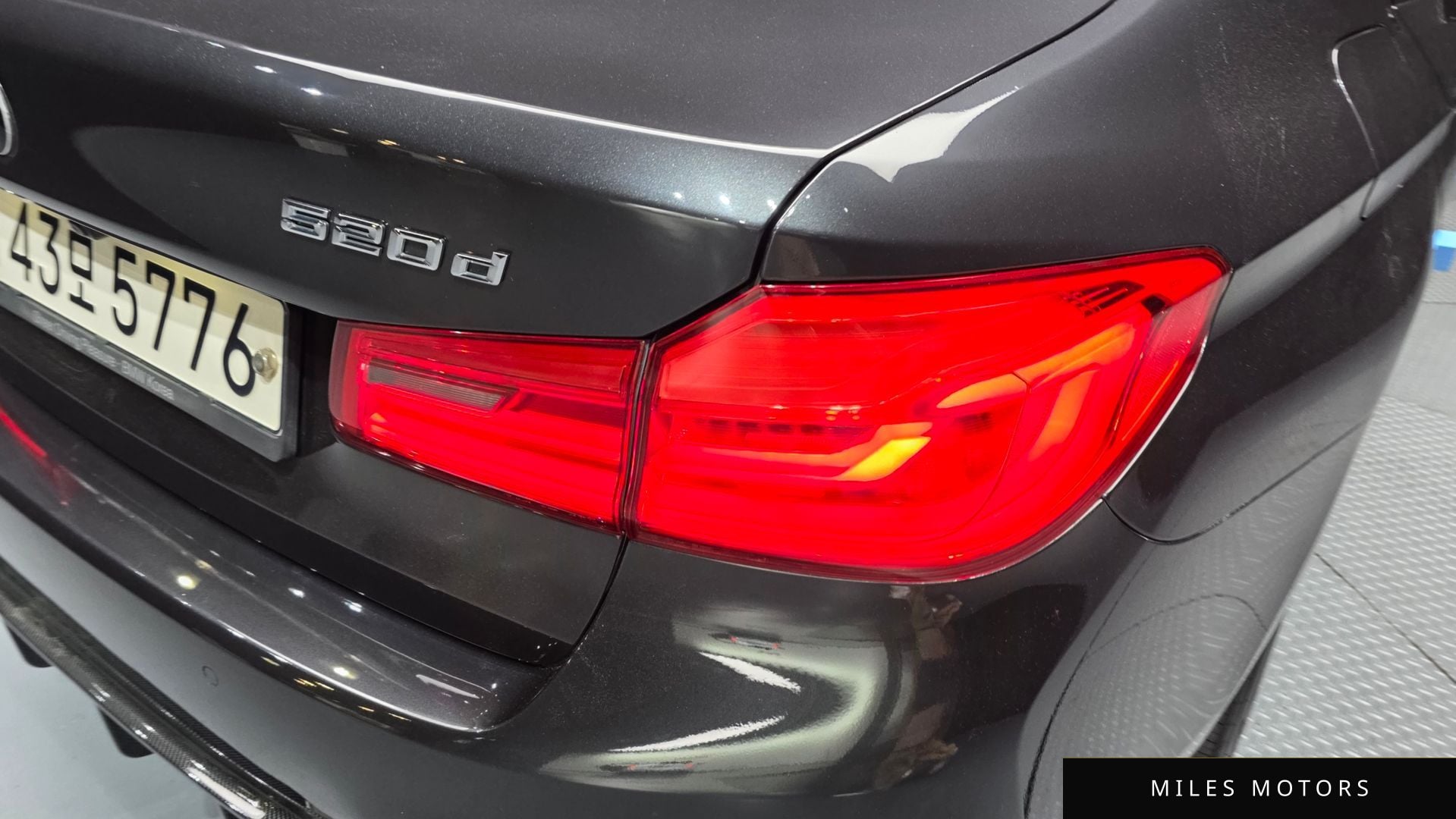 BMW 5 Series (G30) 2020 — миниатюра 9