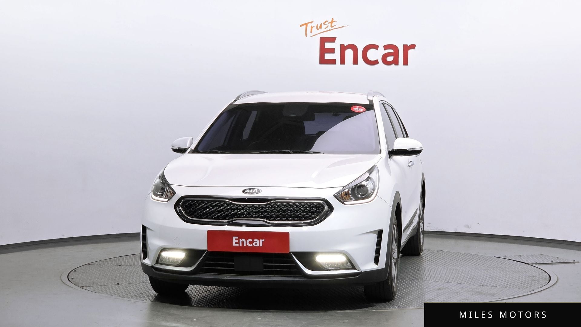 Kia Niro 2017 — миниатюра 3