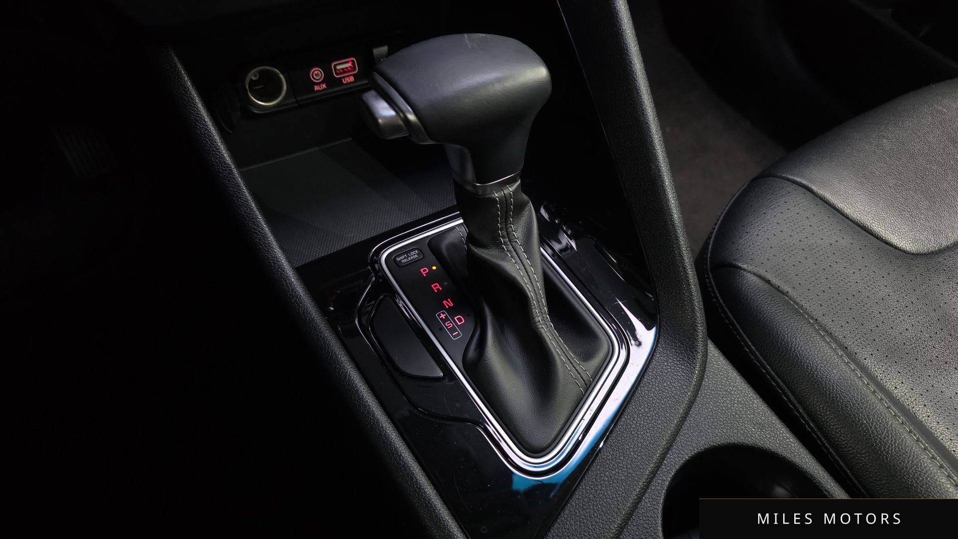 Kia Niro 2017 — миниатюра 12