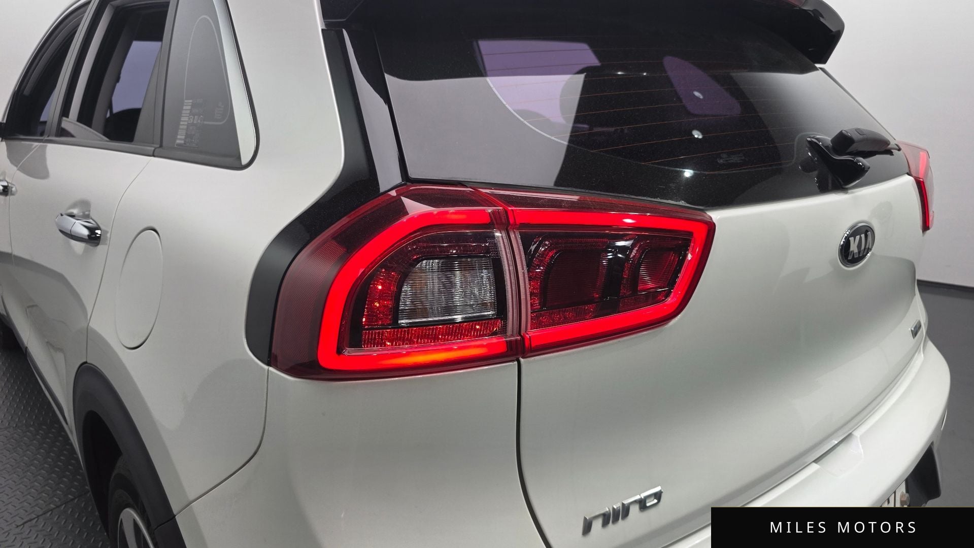 Kia Niro 2017 — миниатюра 9