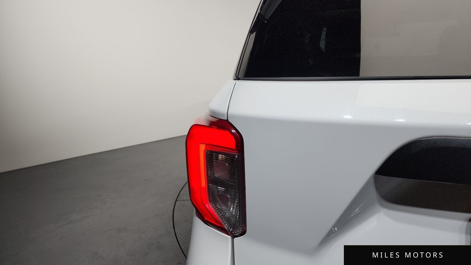 Ford Explorer 2021 — миниатюра 8