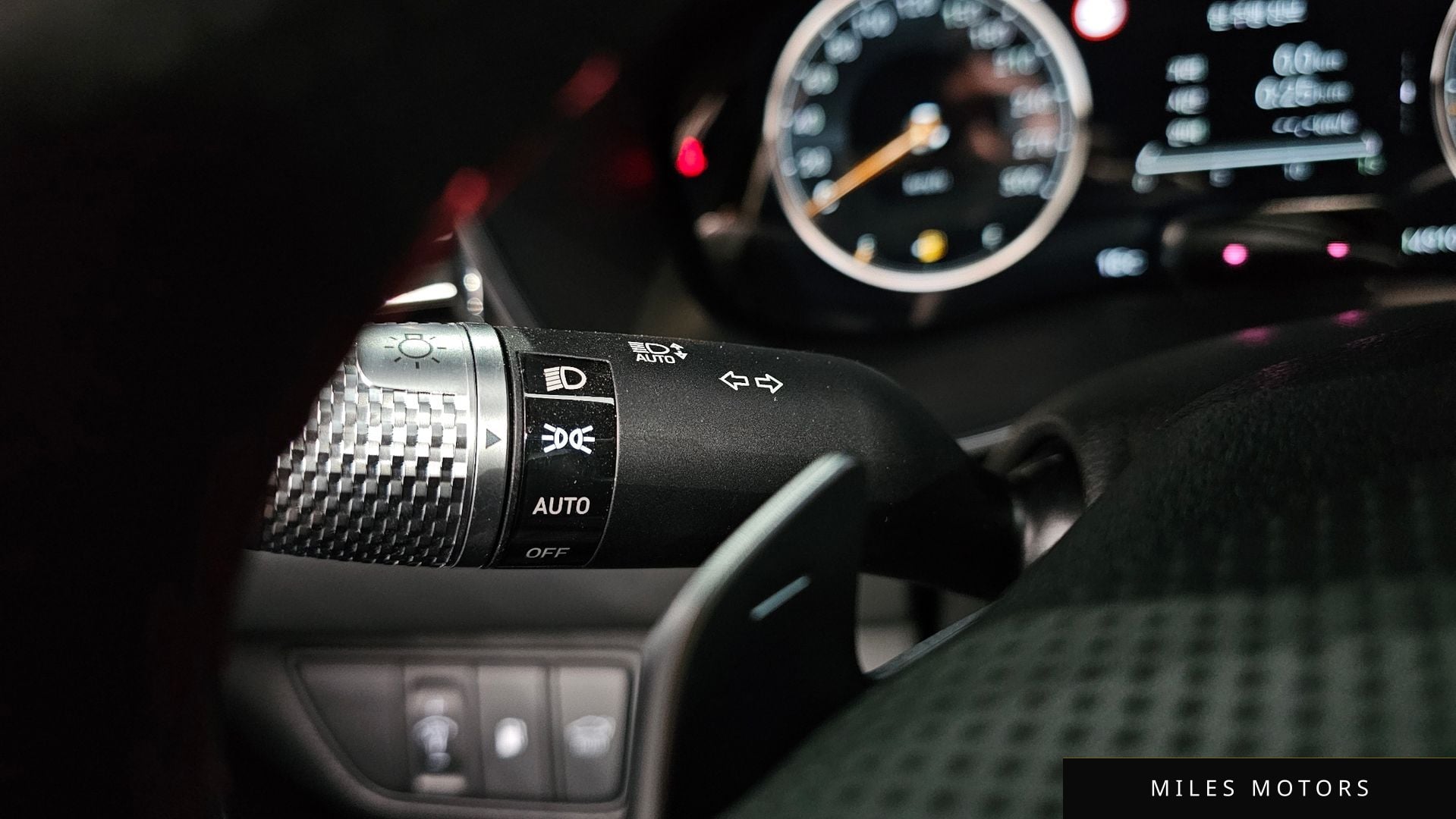 Genesis G70 2025 — миниатюра 32