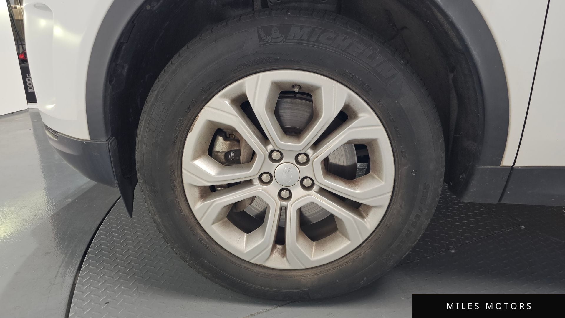 Land Rover Discovery Sport 2020 — миниатюра 6