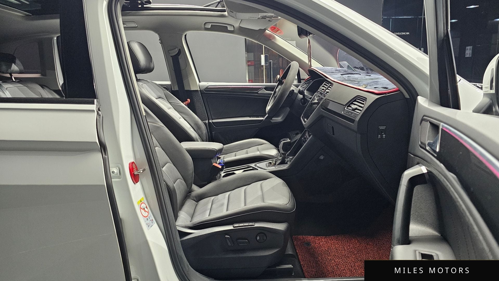Volkswagen Tiguan 2023 — миниатюра 11