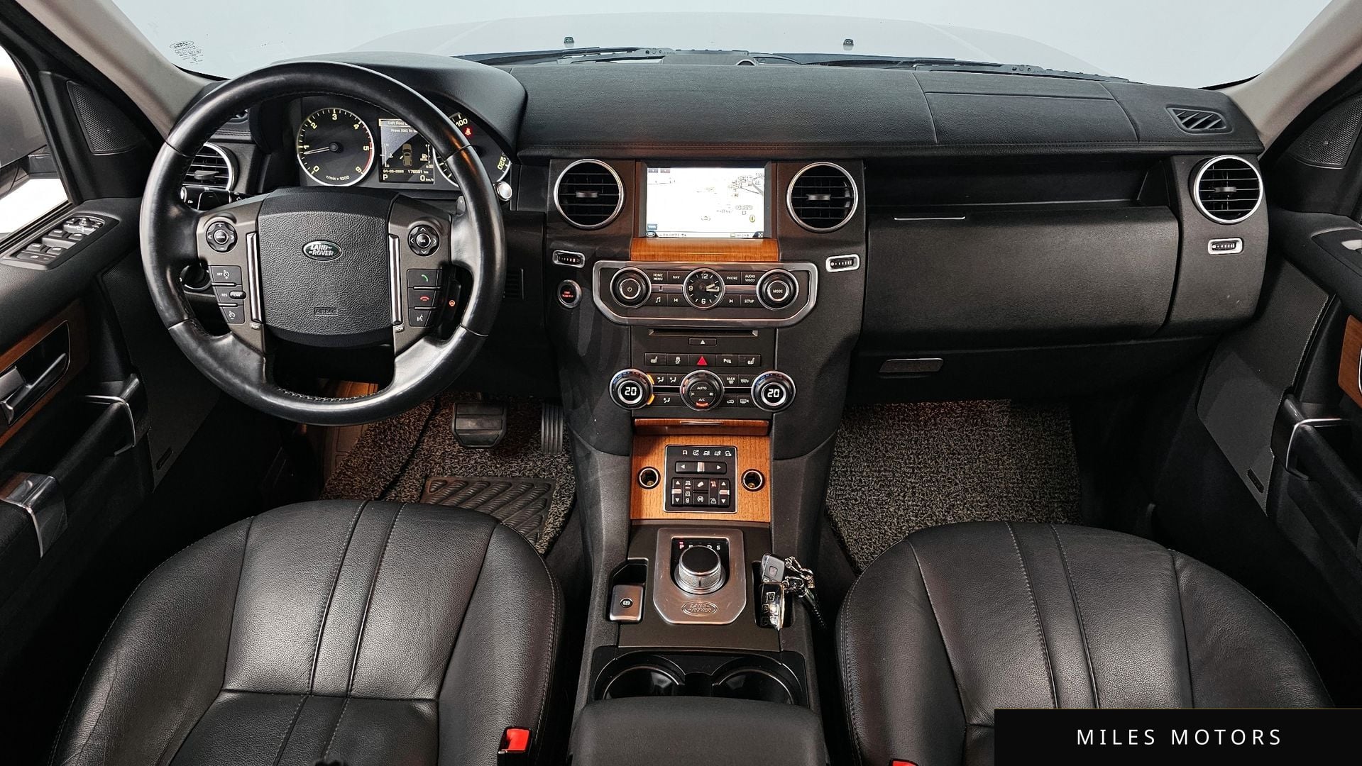 Land Rover Discovery 2015 — миниатюра 7