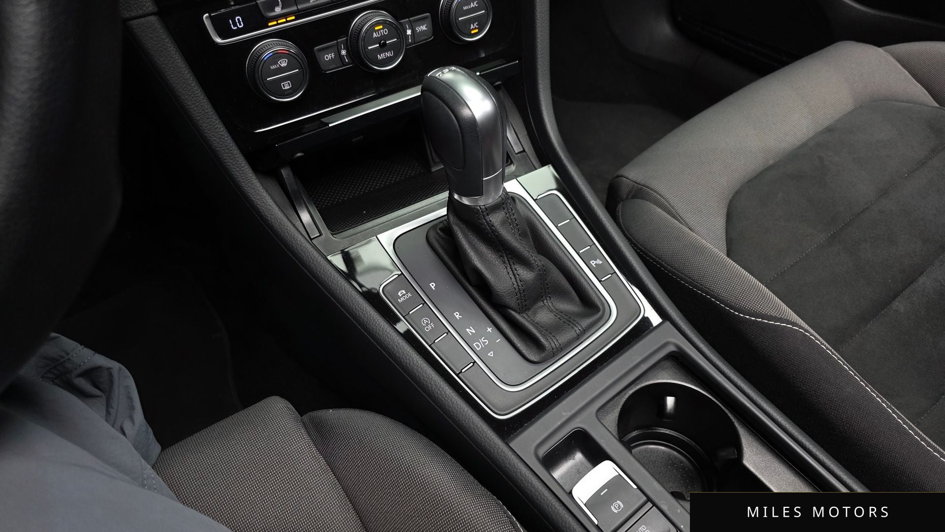Volkswagen Golf 2015 — миниатюра 9