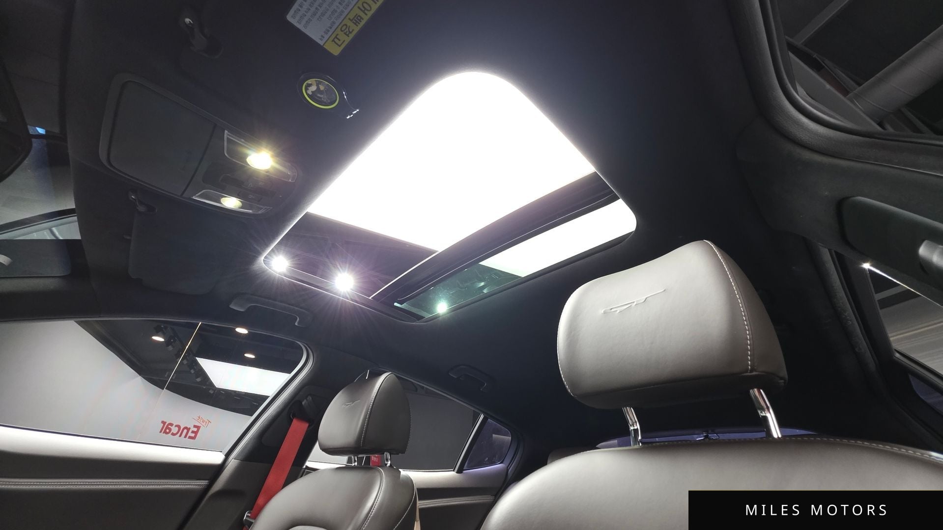 Kia Stinger 2018 — миниатюра 12