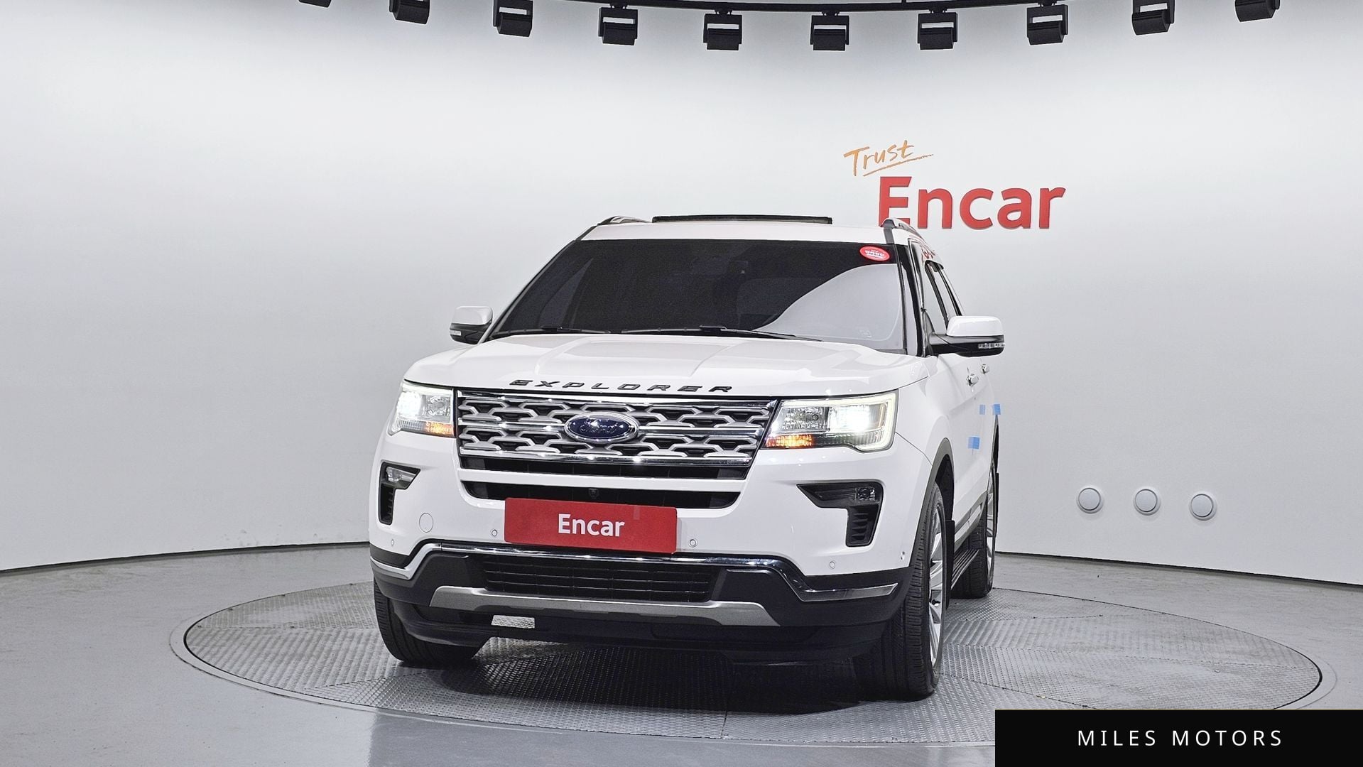 Ford Explorer 2019 — миниатюра 3