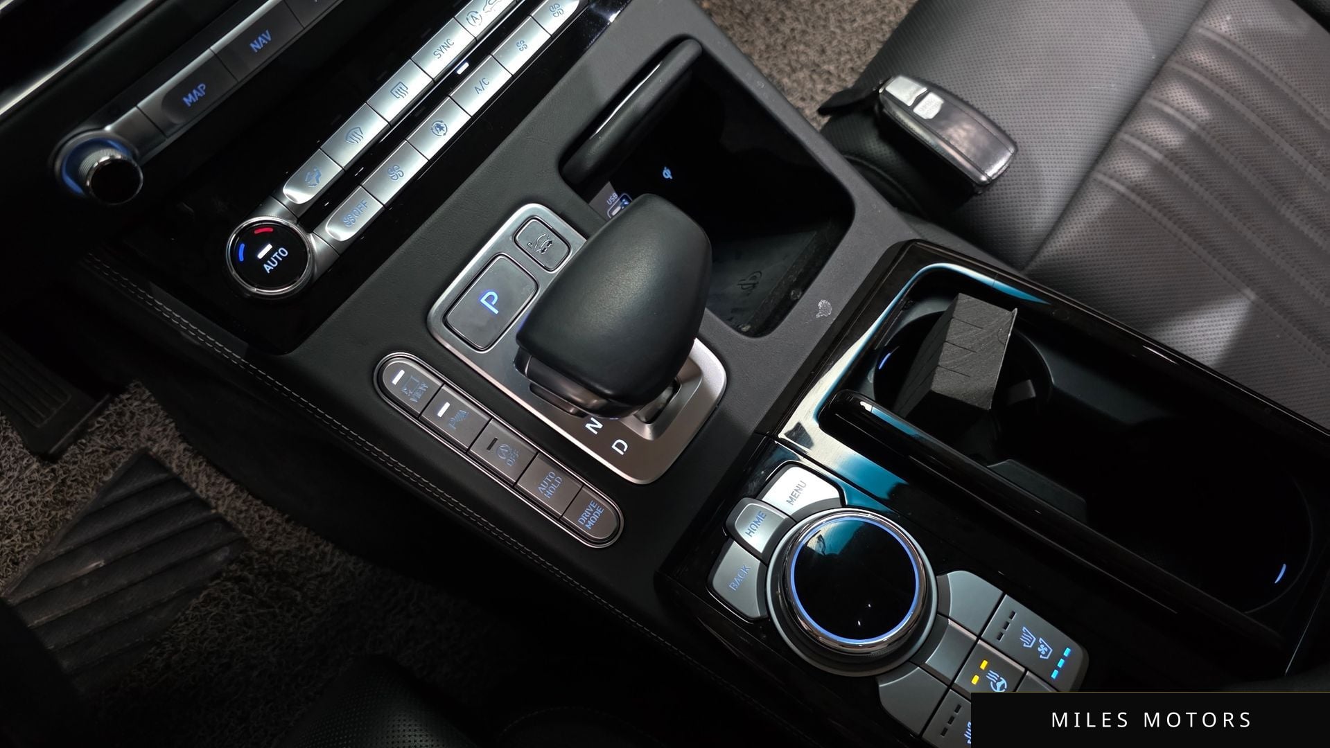 Genesis G90 2019 — миниатюра 11