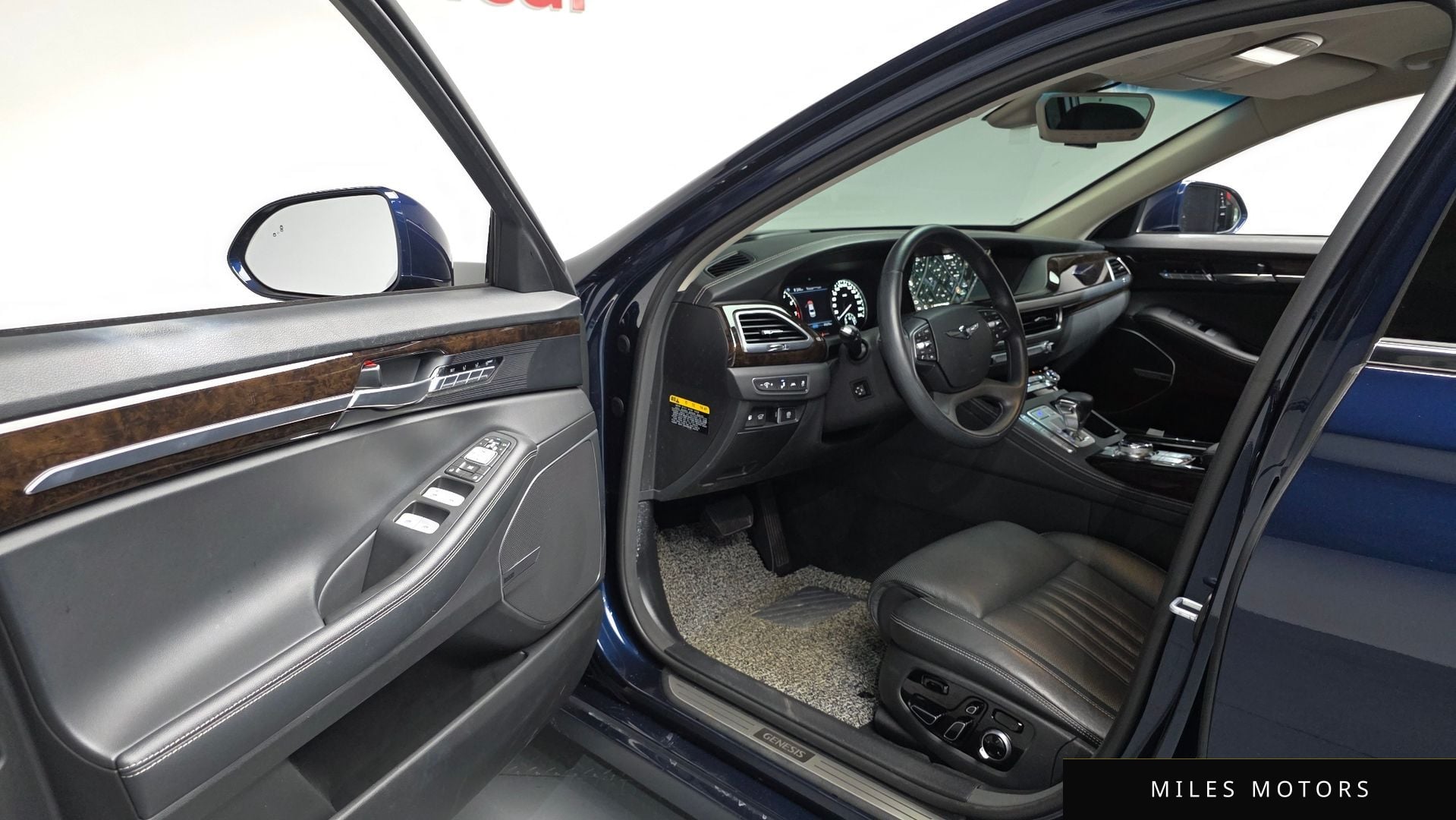 Genesis G90 2019 — миниатюра 12