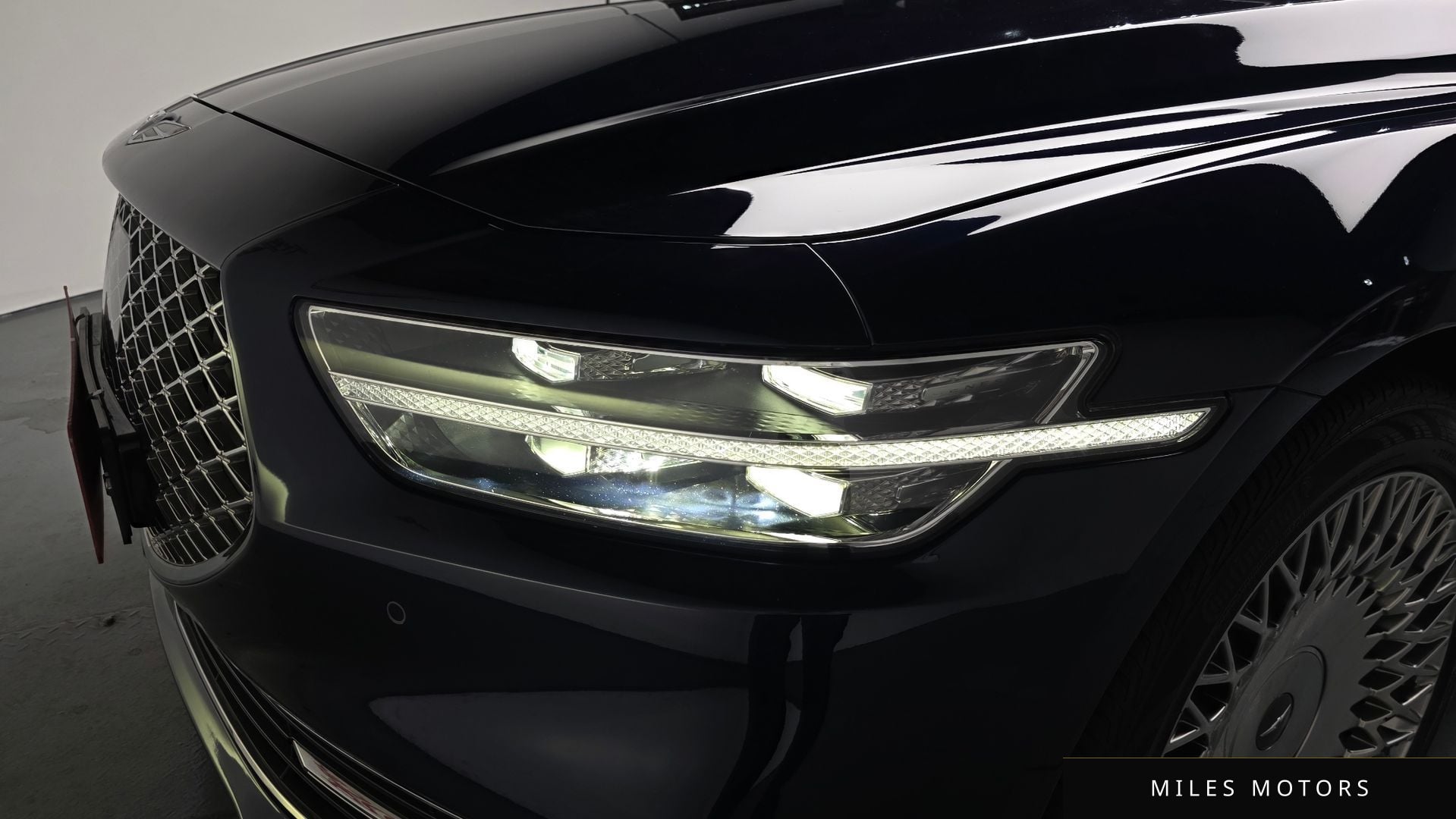 Genesis G90 2019 — миниатюра 7