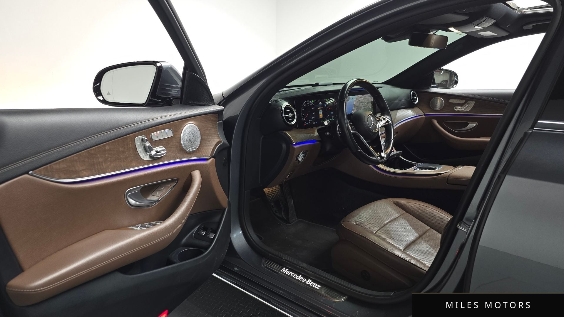 Mercedes-Benz E-Class W213 2021 — миниатюра 12