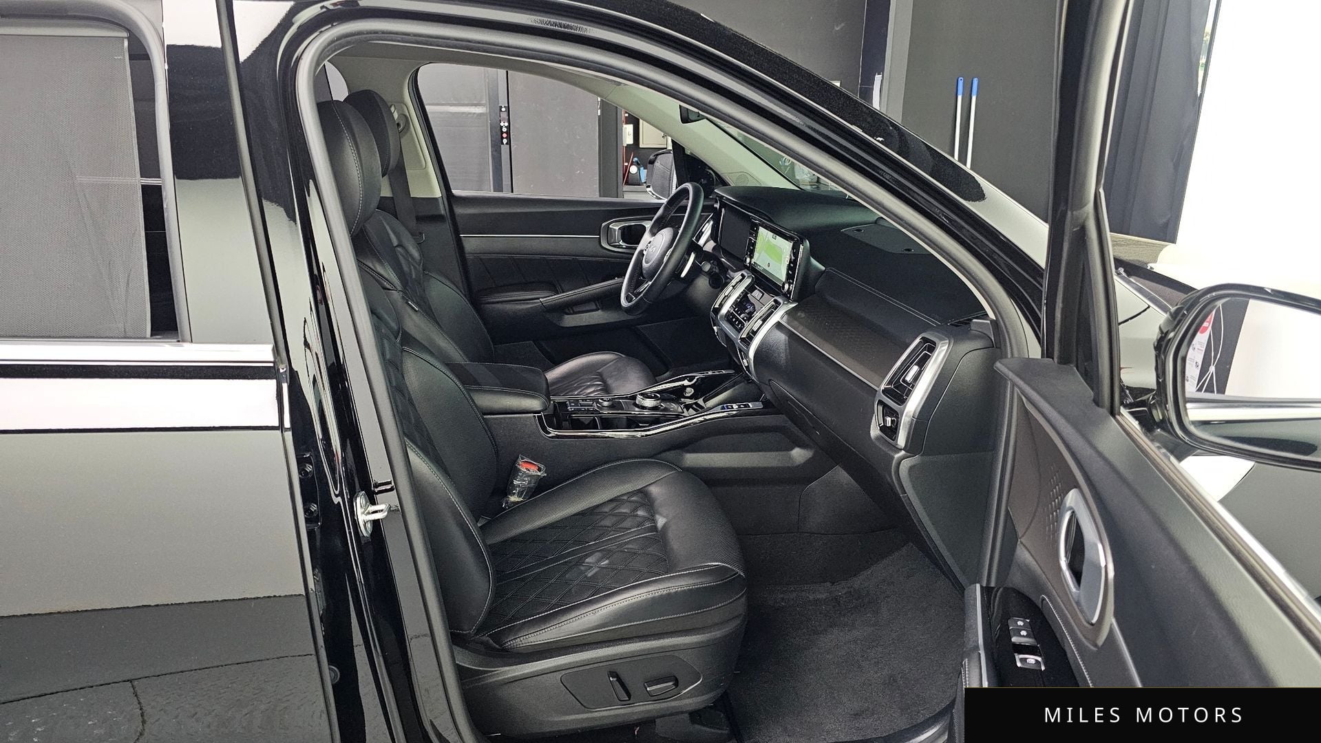 Kia Sorento 2023 — миниатюра 19