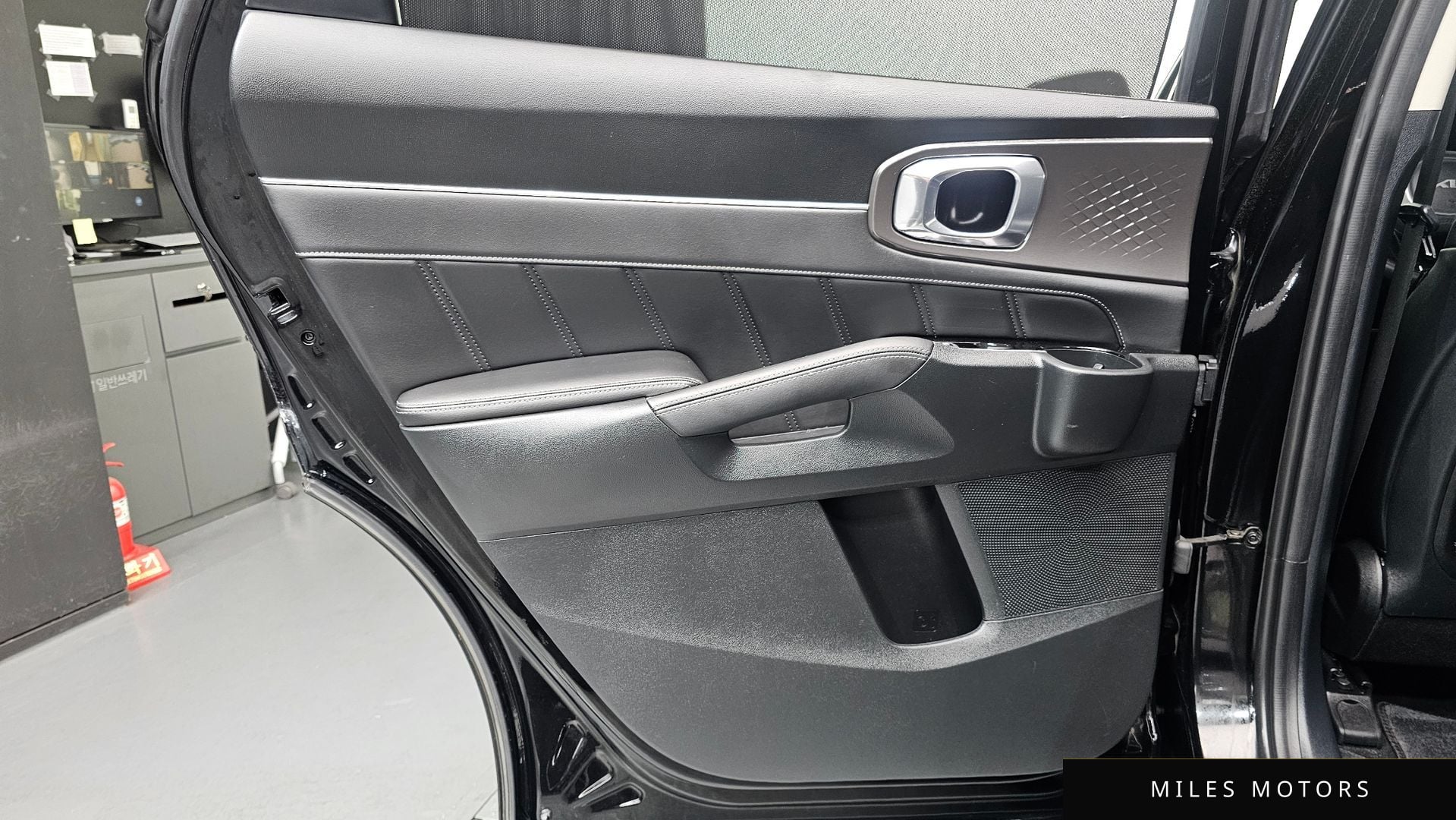 Kia Sorento 2023 — миниатюра 15