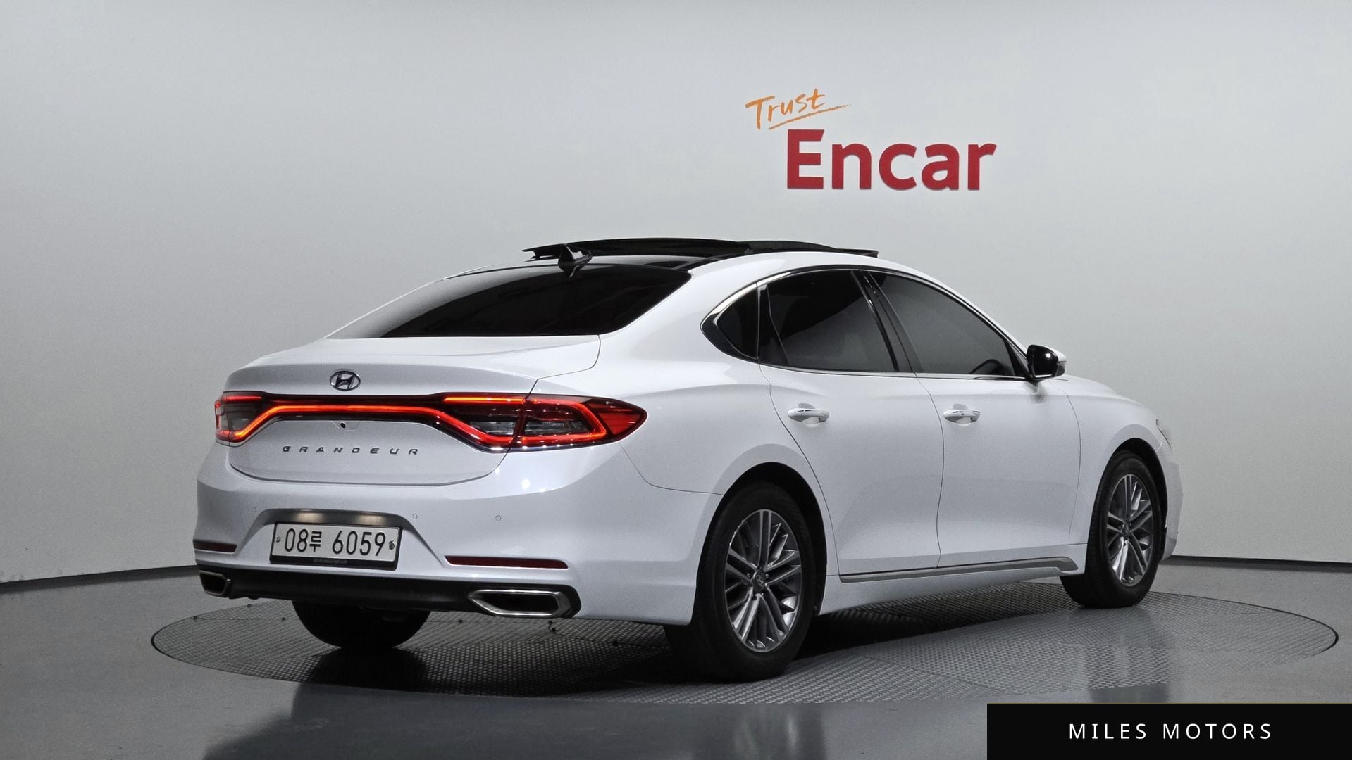Hyundai Grandeur 2018 — миниатюра 2
