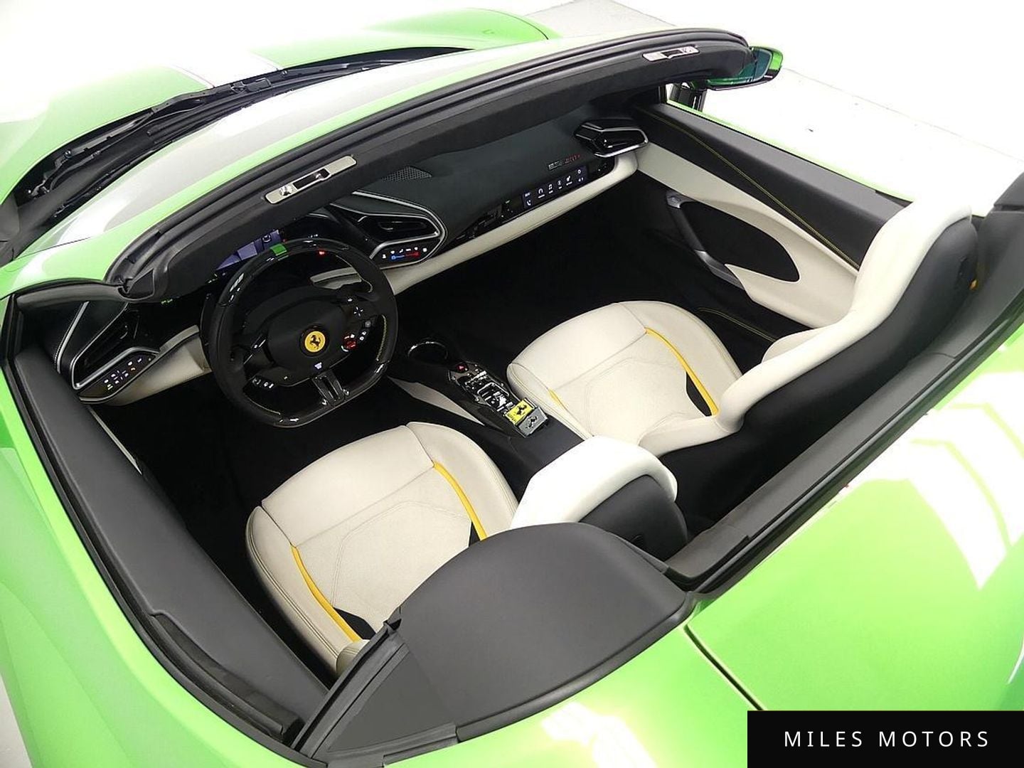 Ferrari 296 GTS 2024 — миниатюра 17