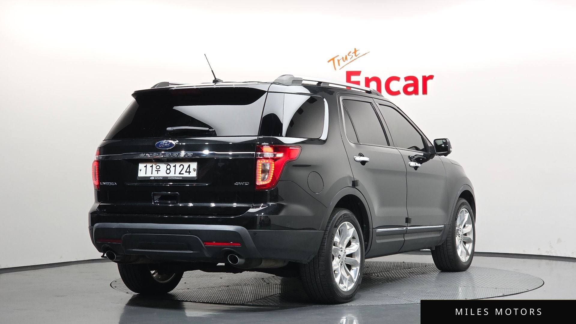 Ford Explorer 2015 — миниатюра 2