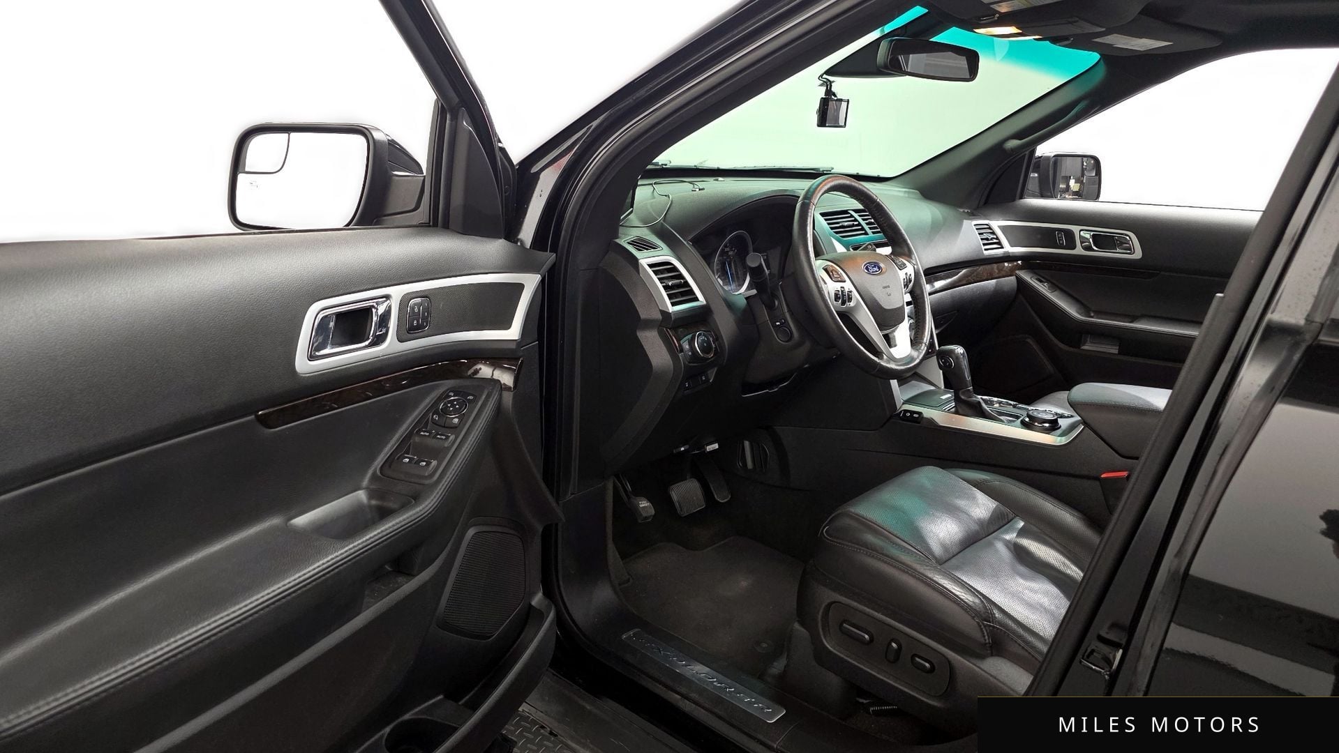 Ford Explorer 2015 — миниатюра 10