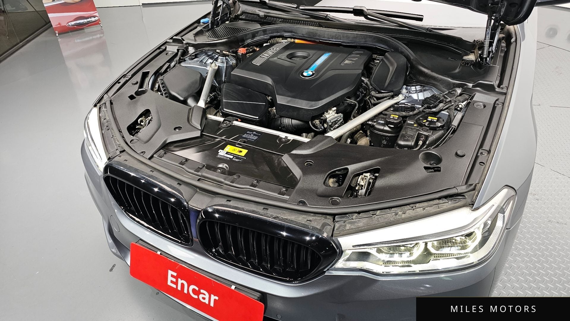 BMW 5 Series (G30) 2020 — миниатюра 6