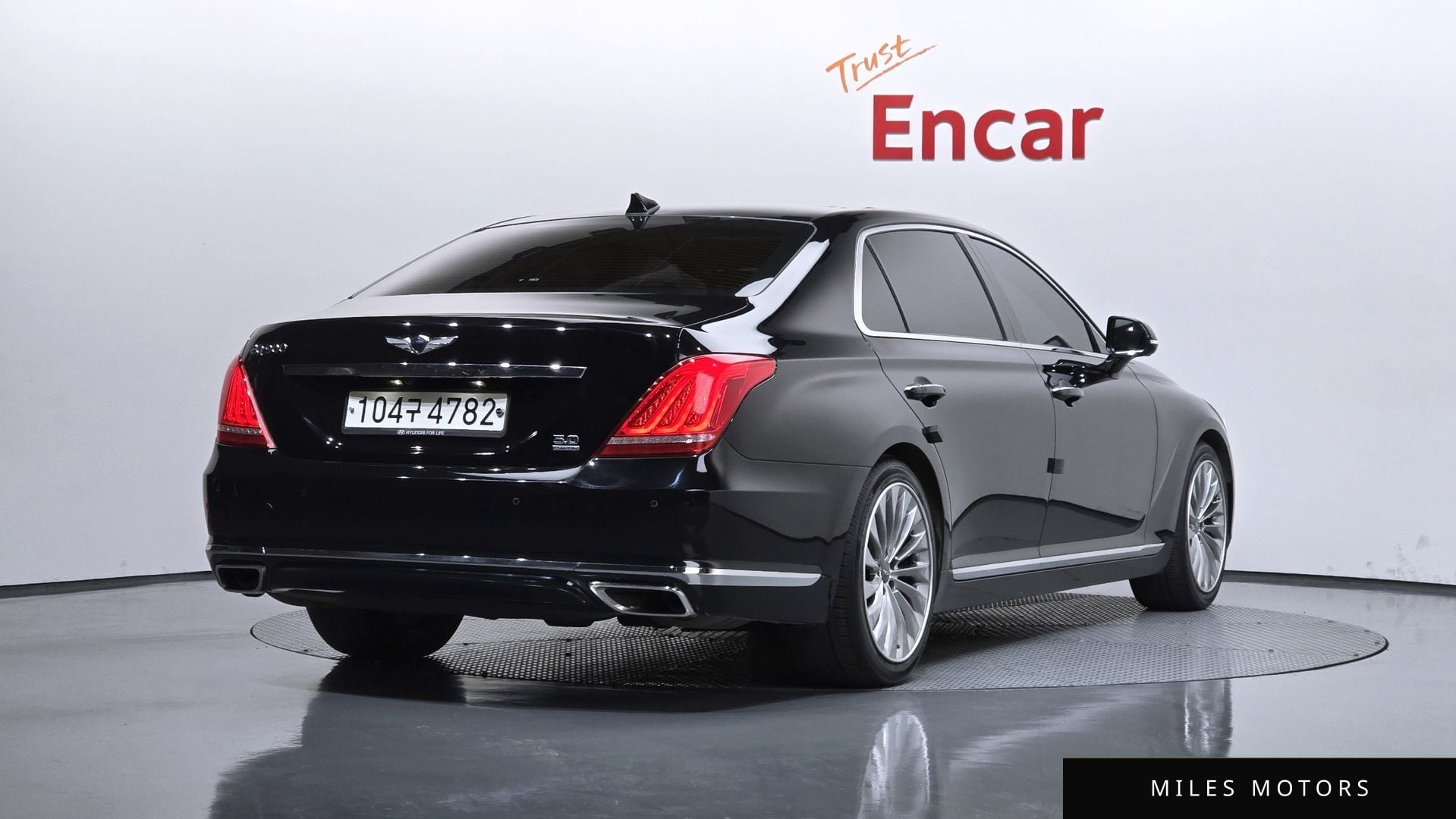 Genesis EQ900 2016 — миниатюра 2