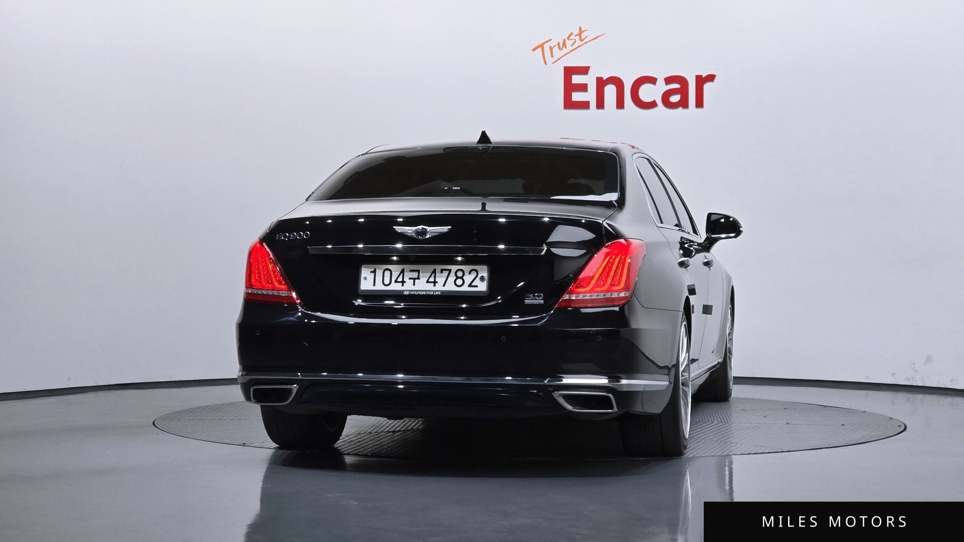 Genesis EQ900 2016 — миниатюра 4