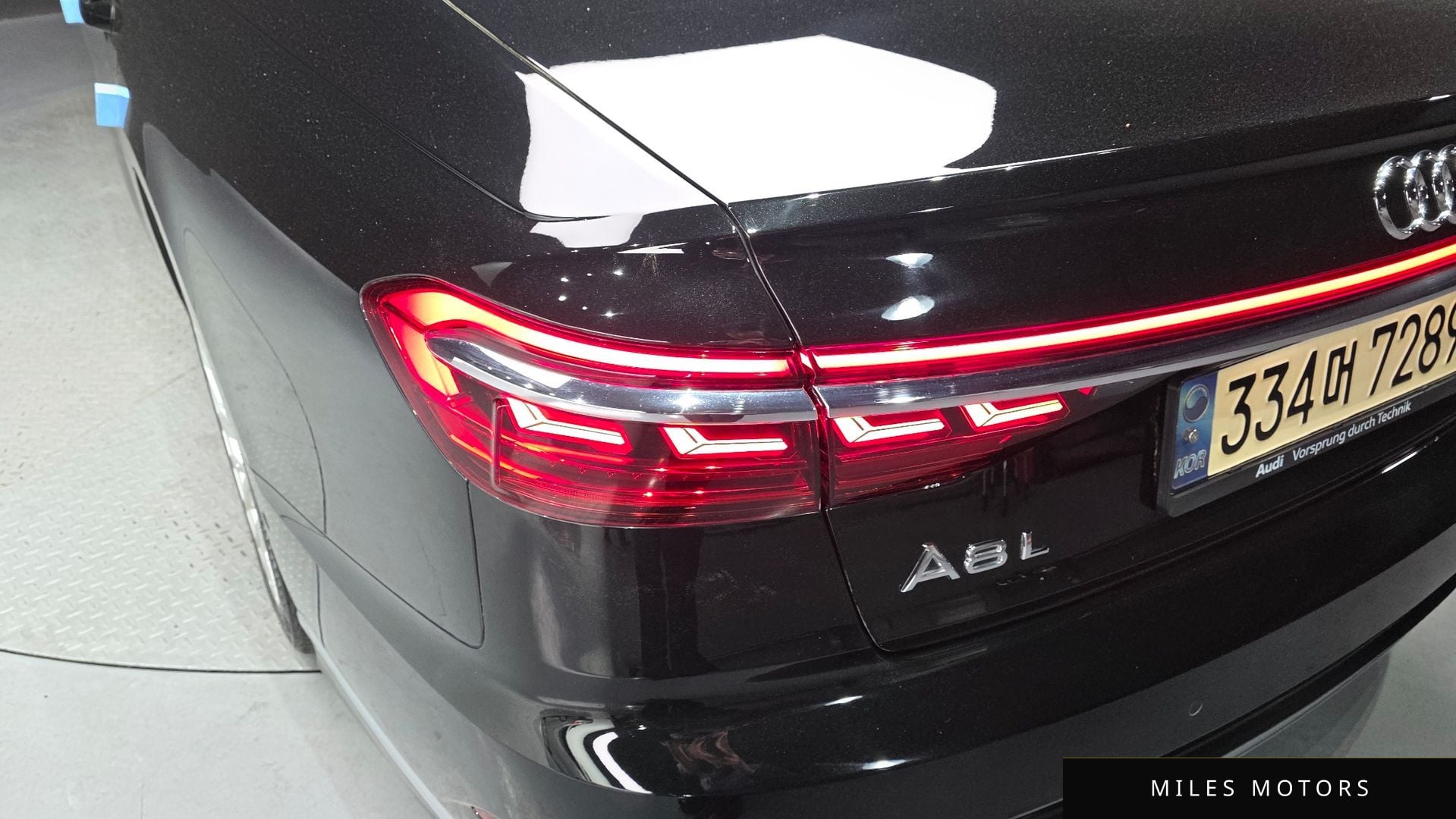 Audi A8 (D5) 2021 — миниатюра 8