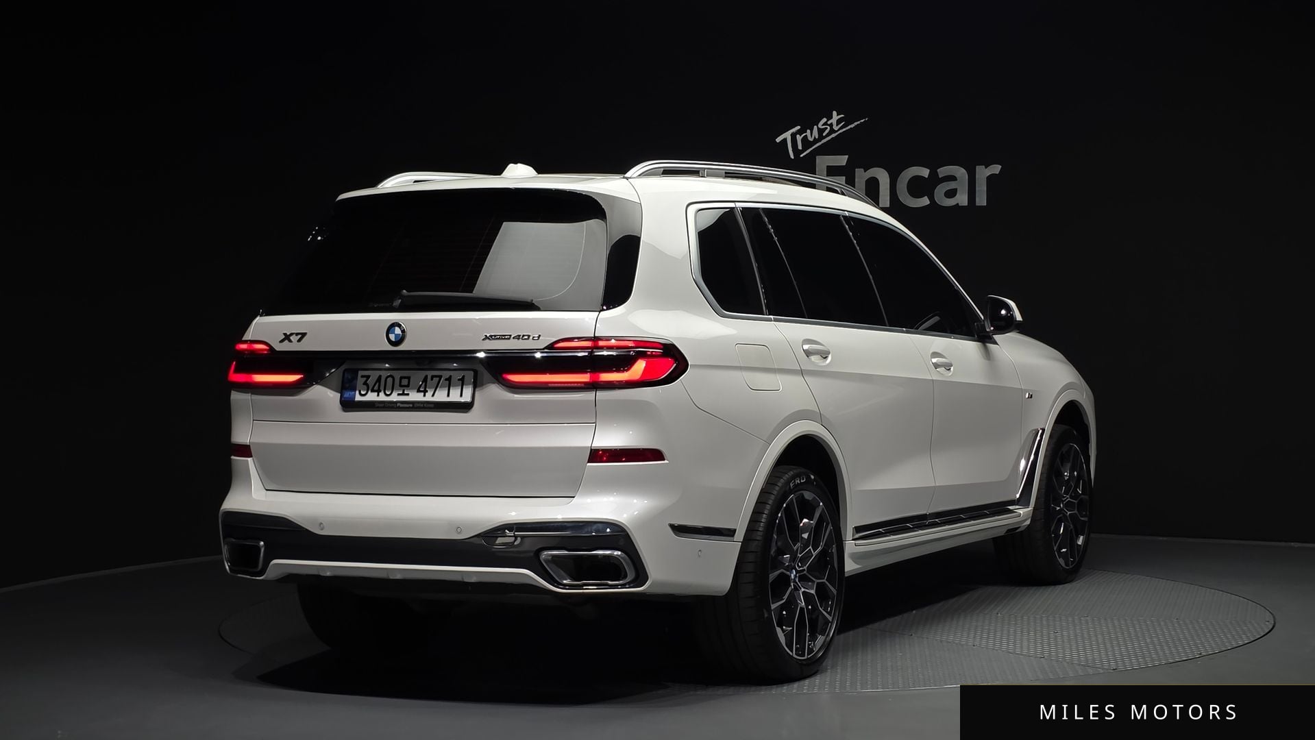 BMW X7 (G07) 2024 — миниатюра 2