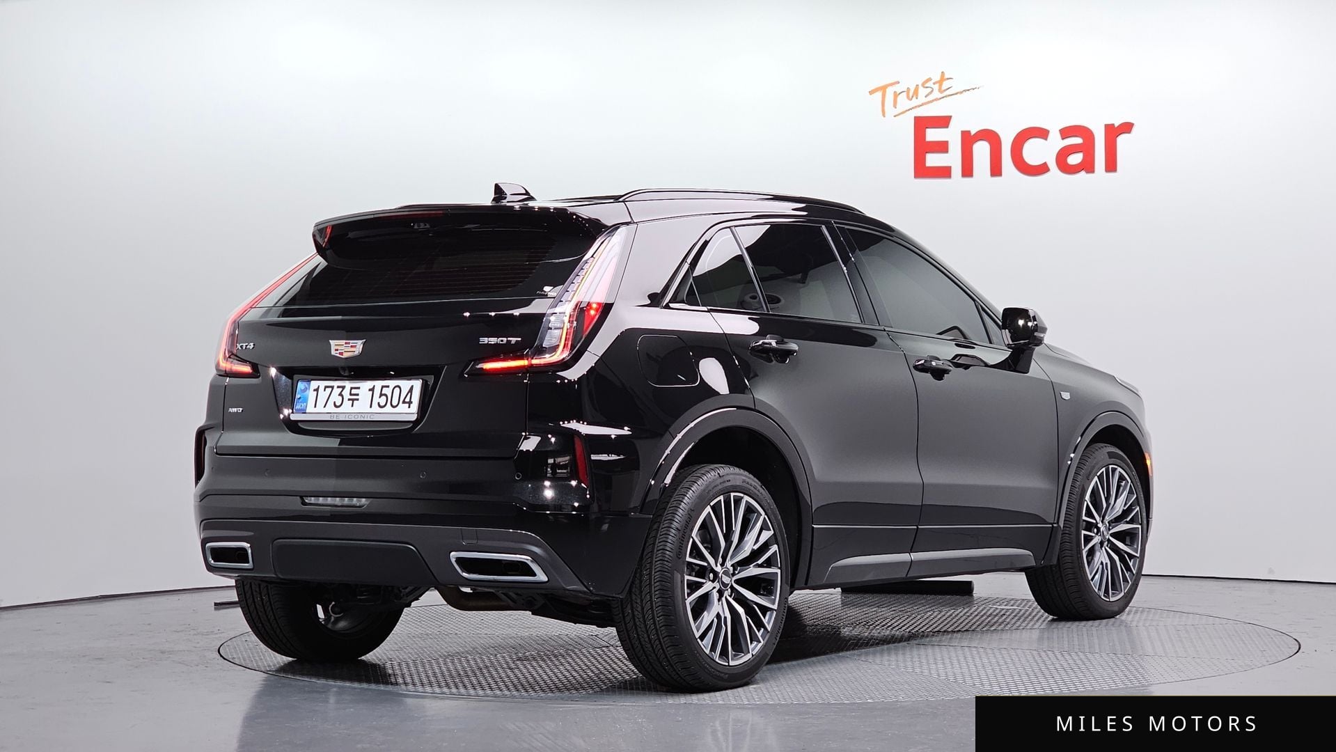 Cadillac XT4 2024 — миниатюра 2