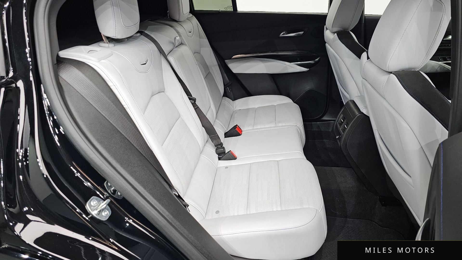 Cadillac XT4 2024 — миниатюра 18