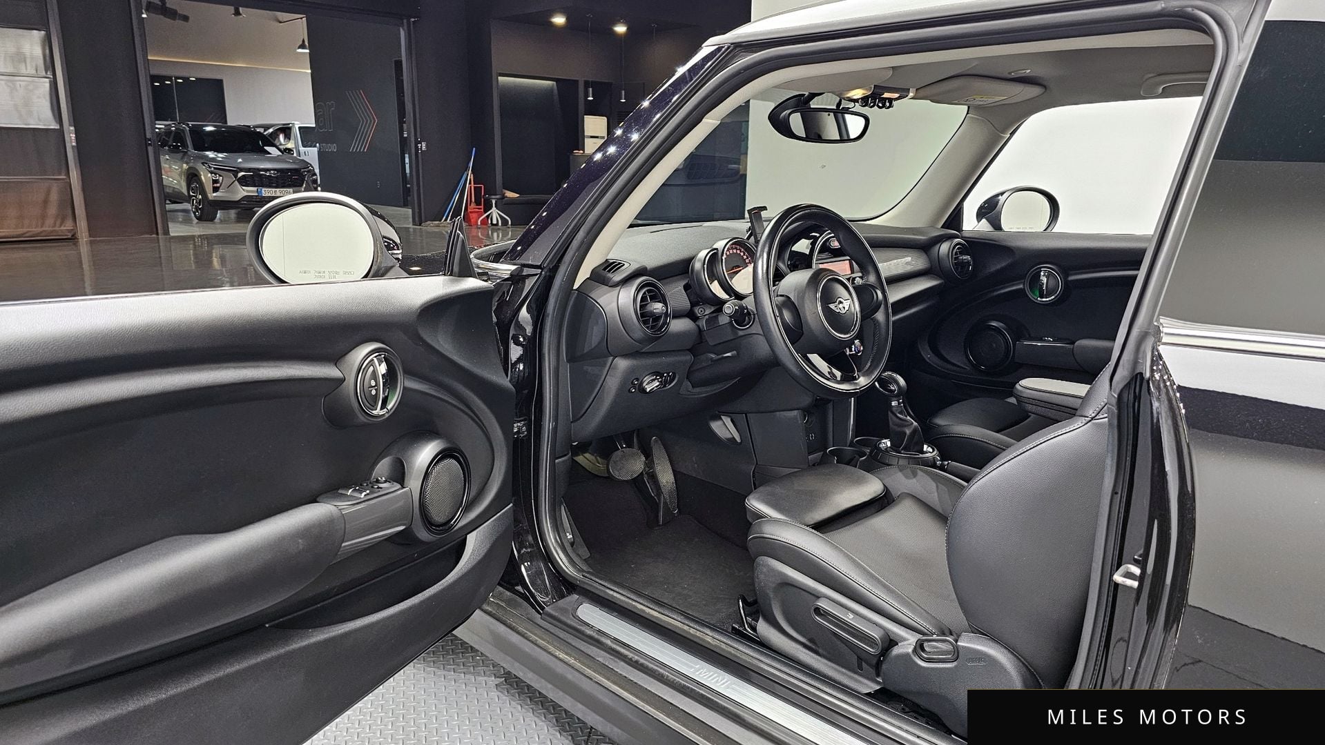 MINI Cooper 2015 — миниатюра 10