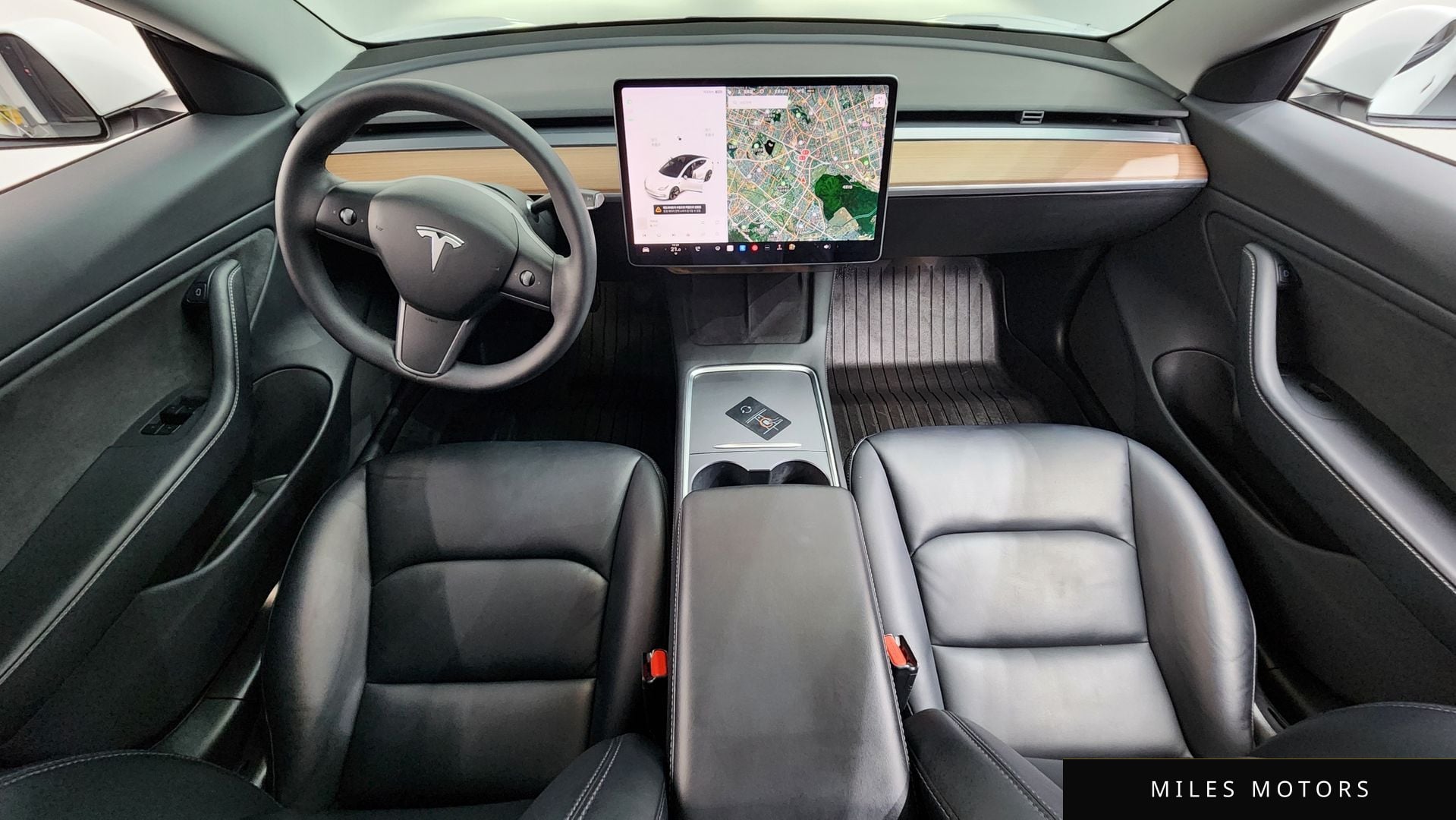 Tesla Model 3 2021 — миниатюра 10