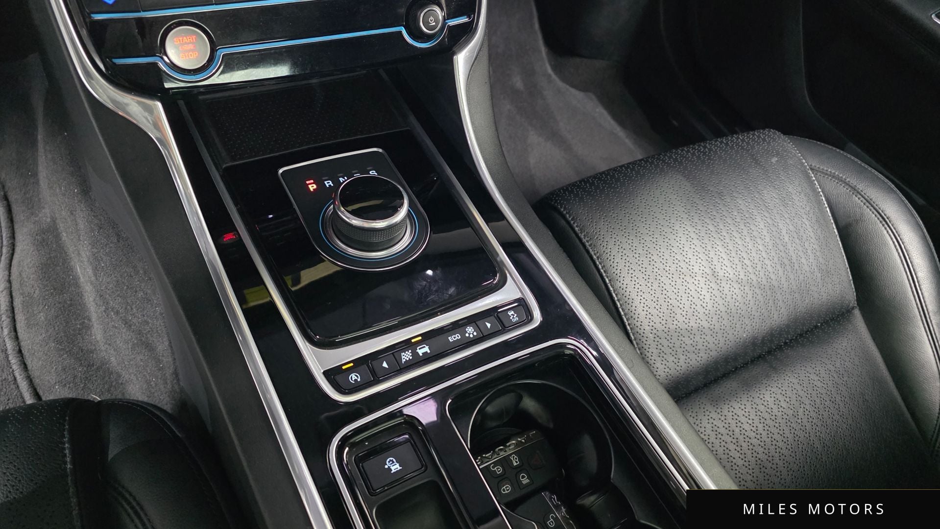 Jaguar XF (X260) 2017 — миниатюра 9