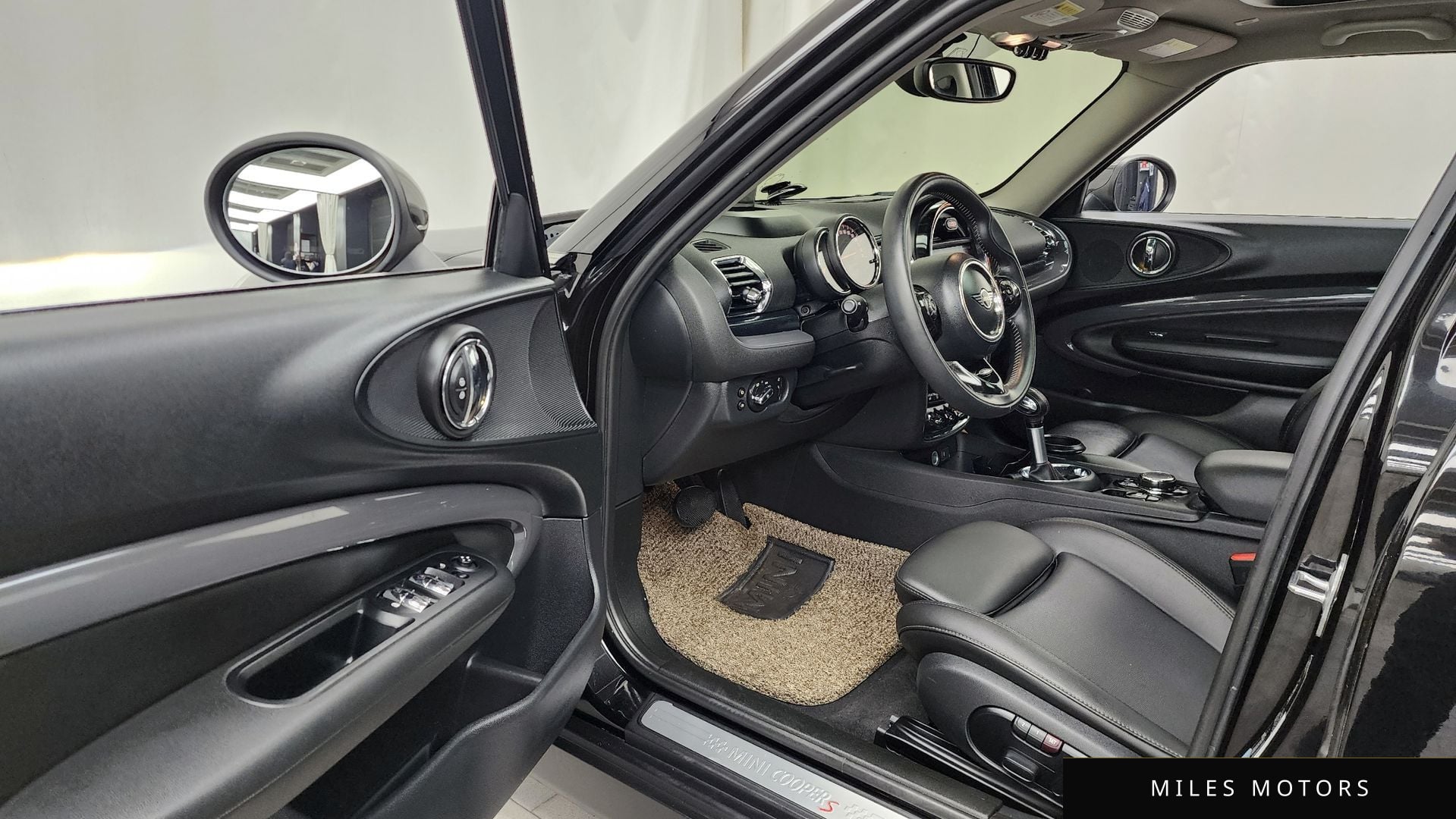 MINI Clubman 2019 — миниатюра 10