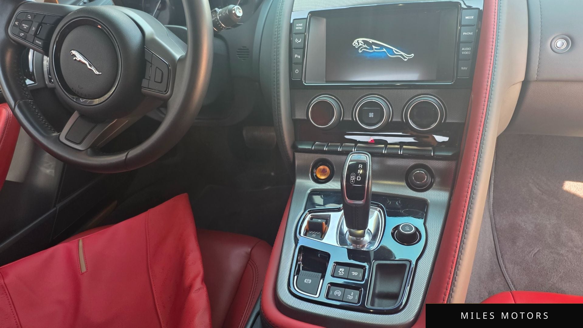 Jaguar F-TYPE 2015 — миниатюра 8