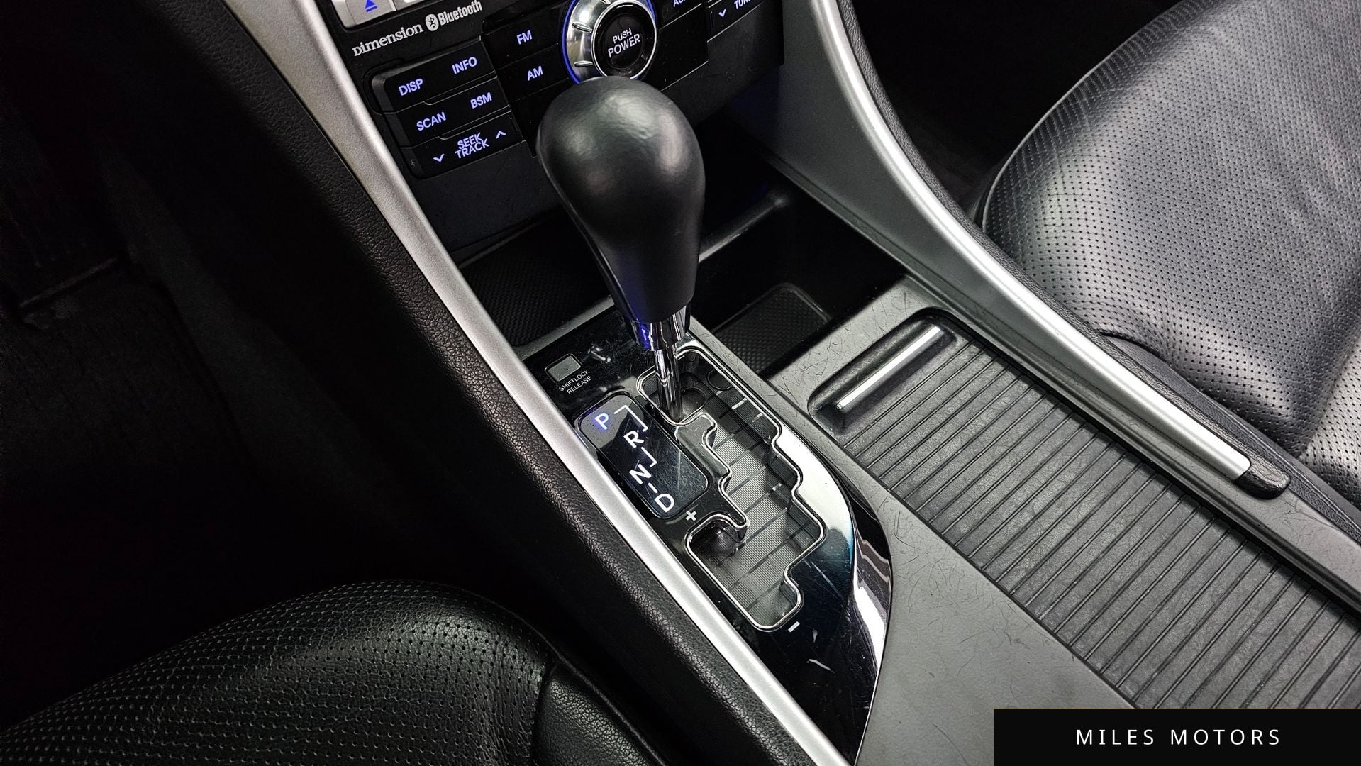 Hyundai Sonata 2010 — миниатюра 9