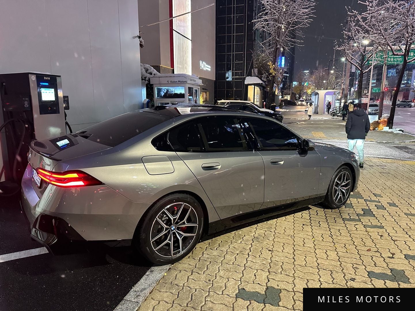 BMW 5 Series (G60) 2025 — миниатюра 2