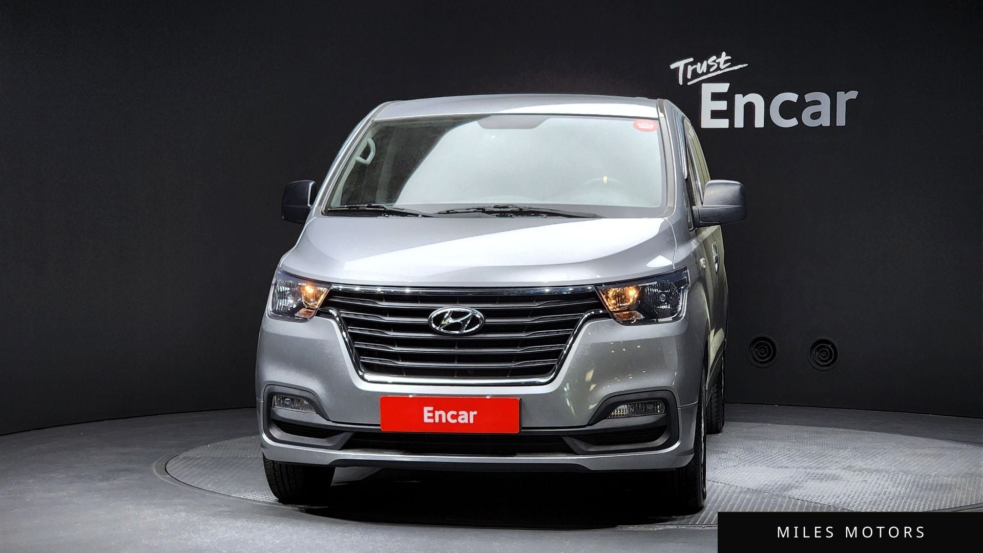 Hyundai Starex 2019 — миниатюра 3