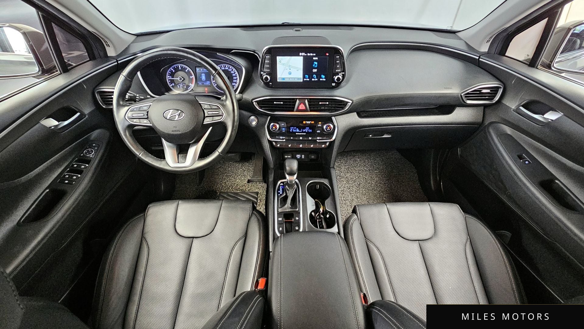 Hyundai Santafe 2019 — миниатюра 10