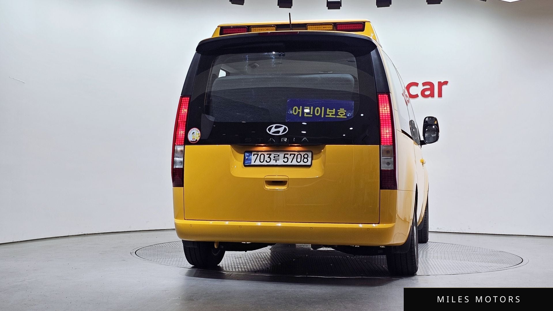 Hyundai Staria 2025 — миниатюра 4