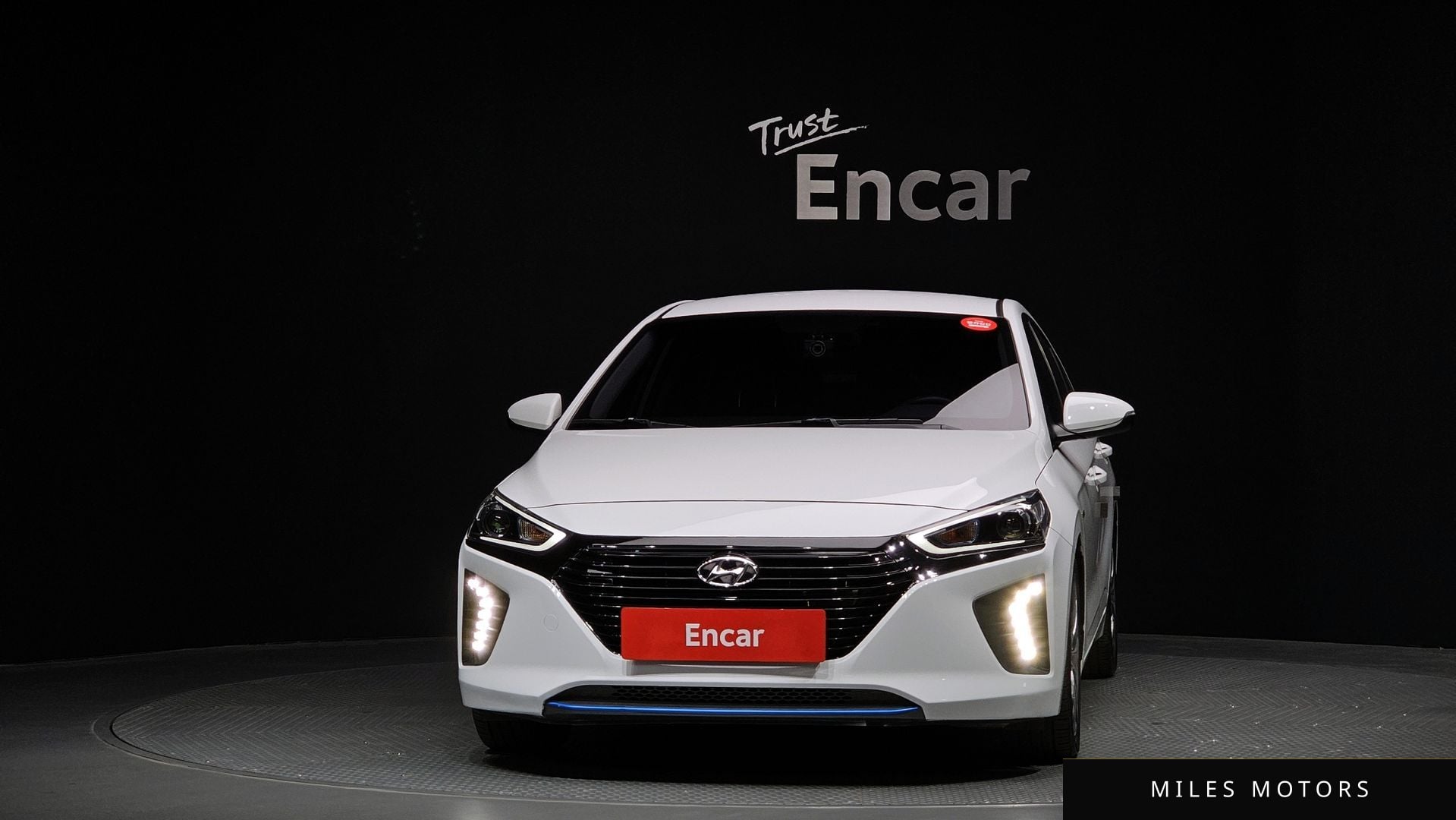 Hyundai Ioniq 2017 — миниатюра 3