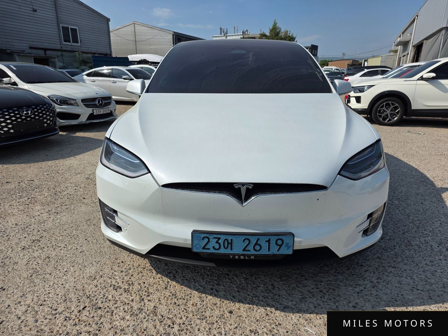 Tesla Model X 2019 — миниатюра 2