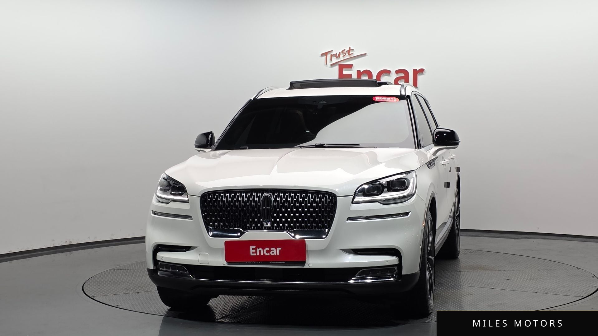 Lincoln Aviator 2021 — миниатюра 2