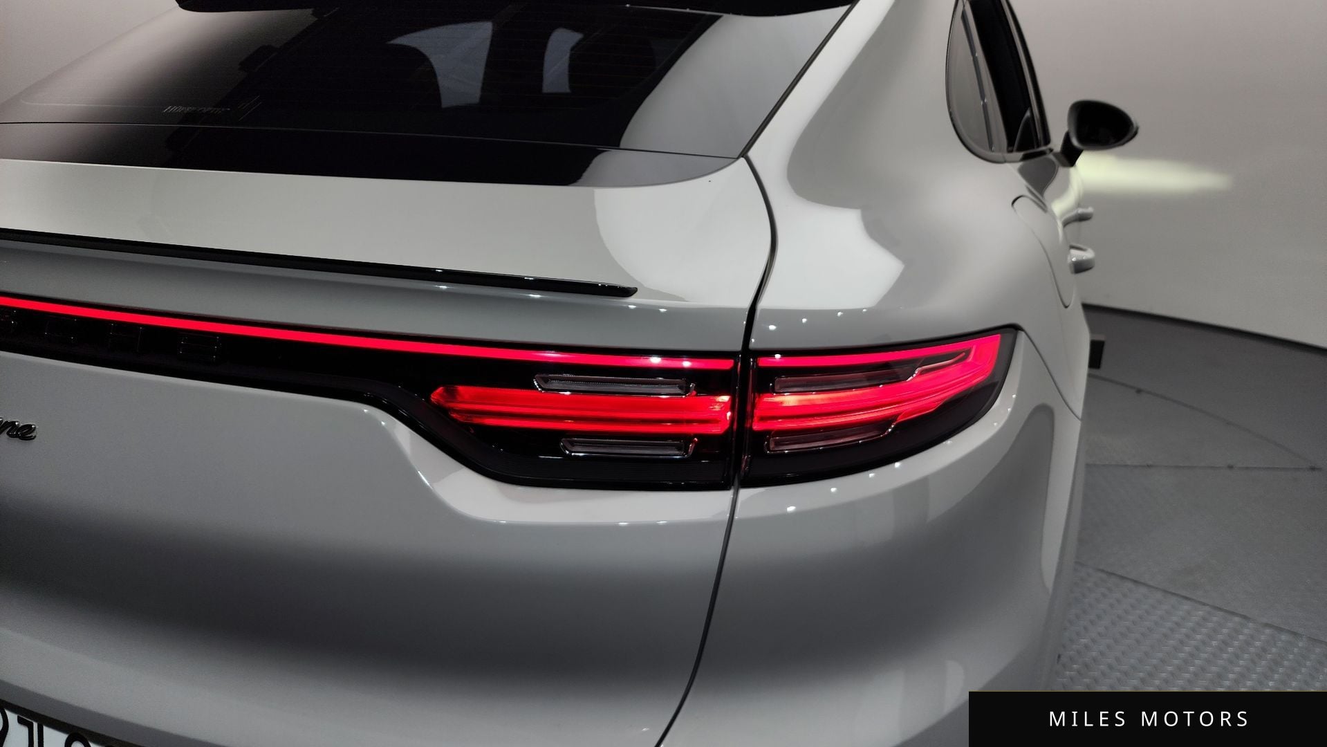 Porsche Cayenne 2021 — миниатюра 9