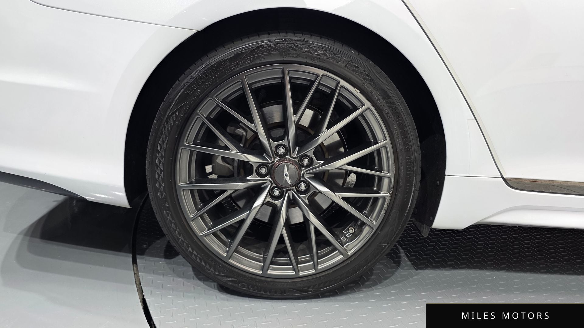 Genesis G80 2019 — миниатюра 5