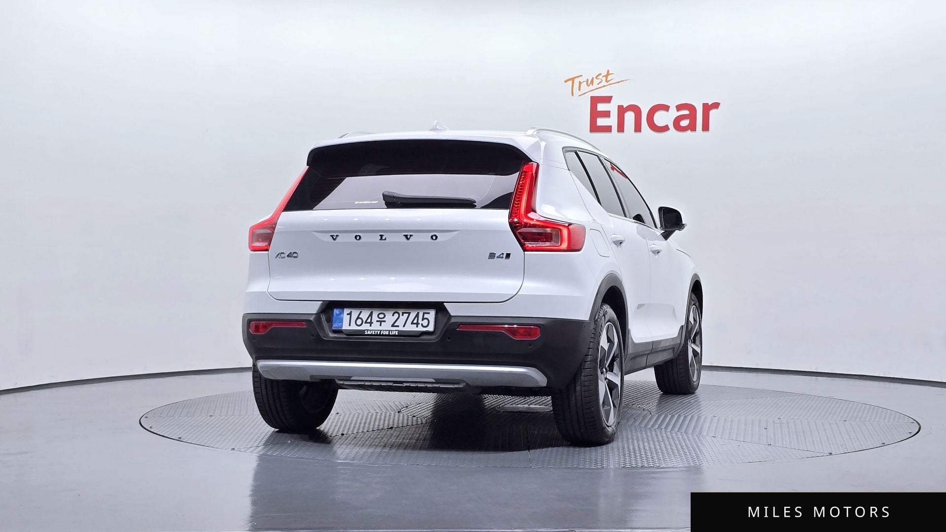 Volvo XC40 2025 — миниатюра 4