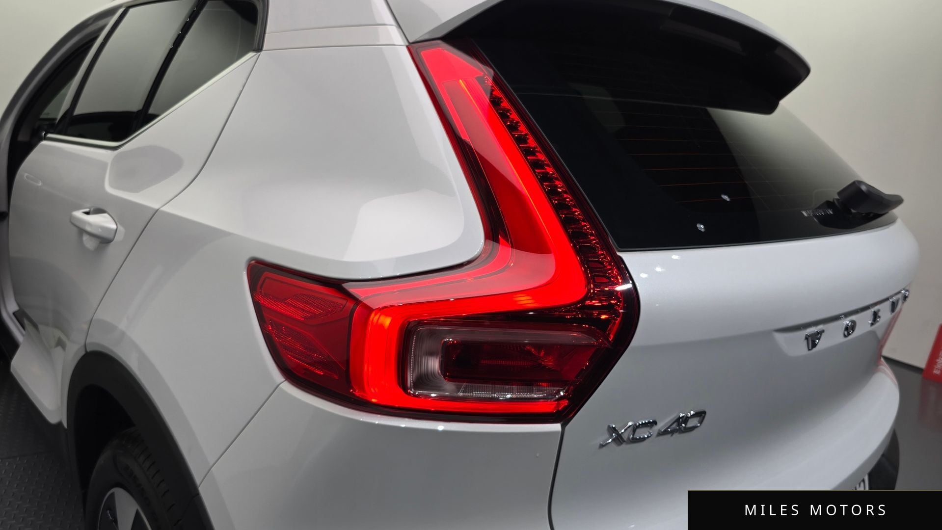 Volvo XC40 2025 — миниатюра 9