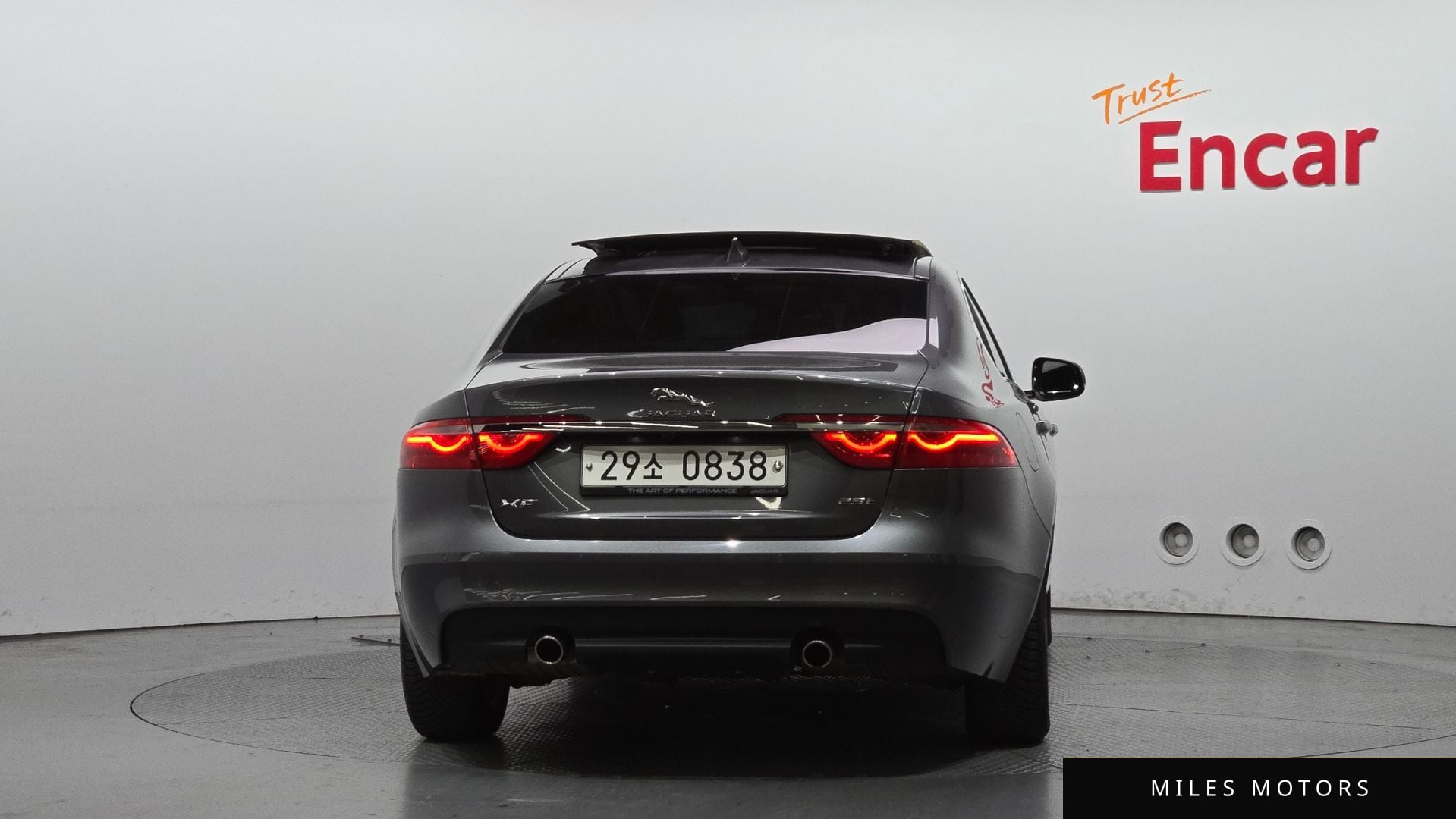 Jaguar XF (X260) 2016 — миниатюра 4