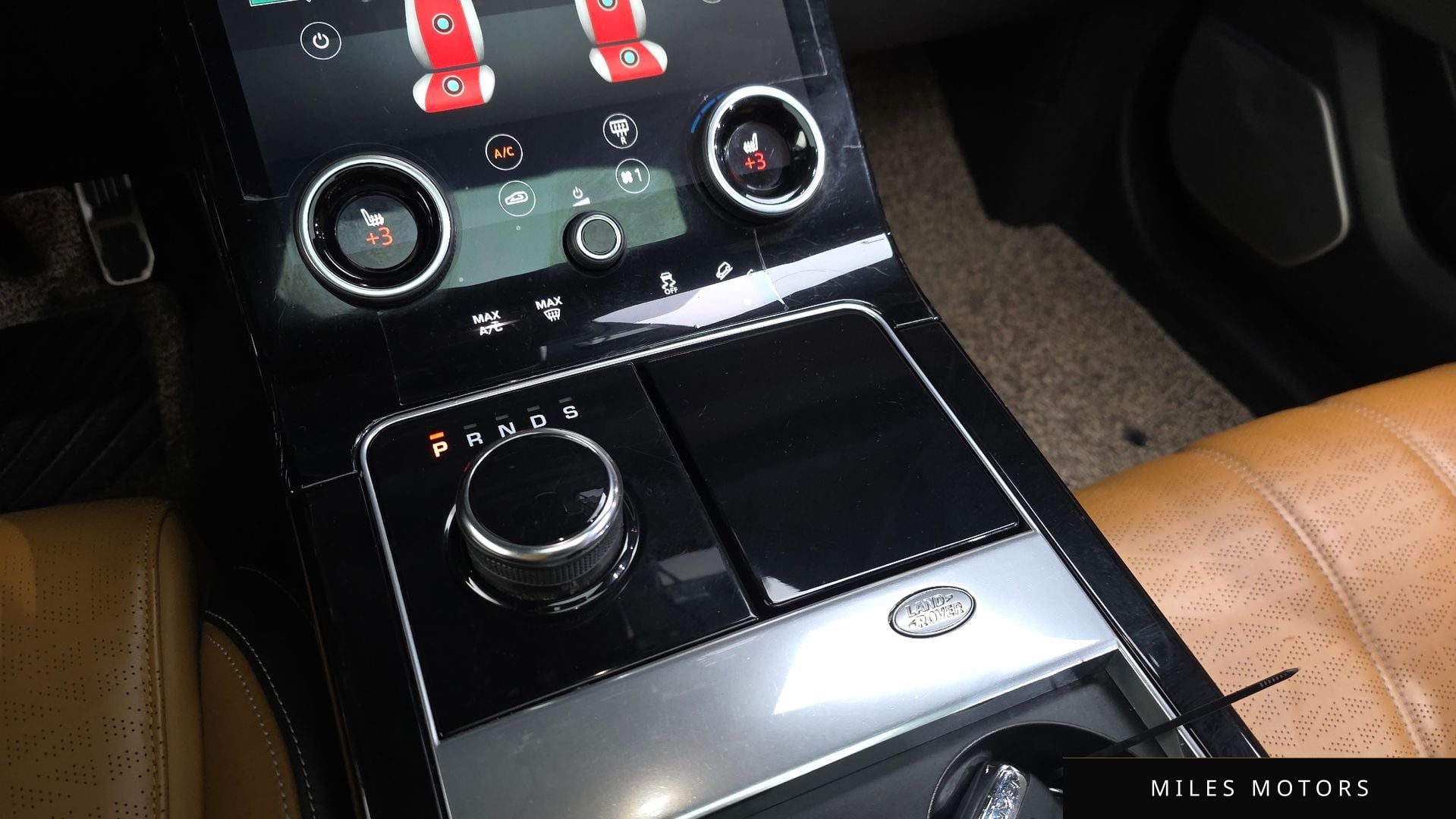 Land Rover Range Rover Velar 2018 — миниатюра 9