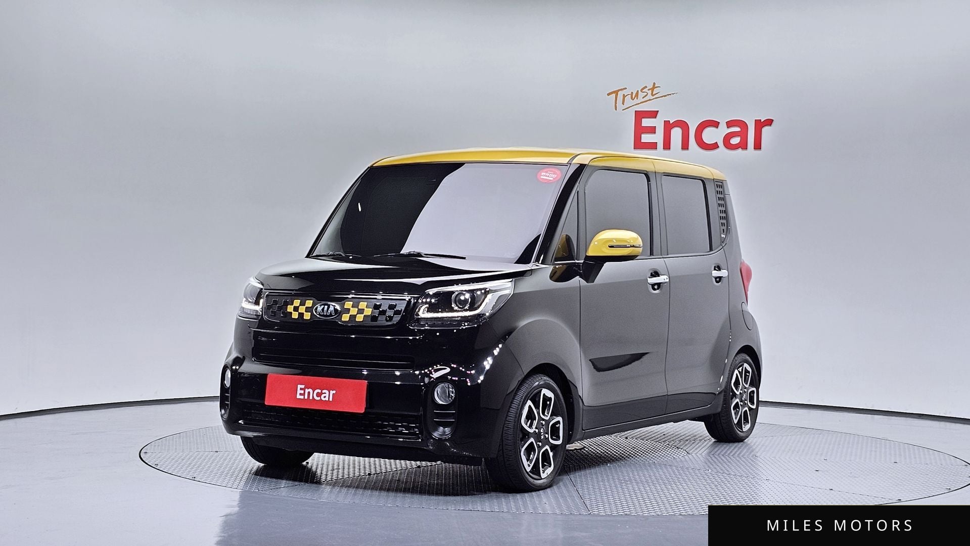 Kia RAY 2021 — фото 1 из 12