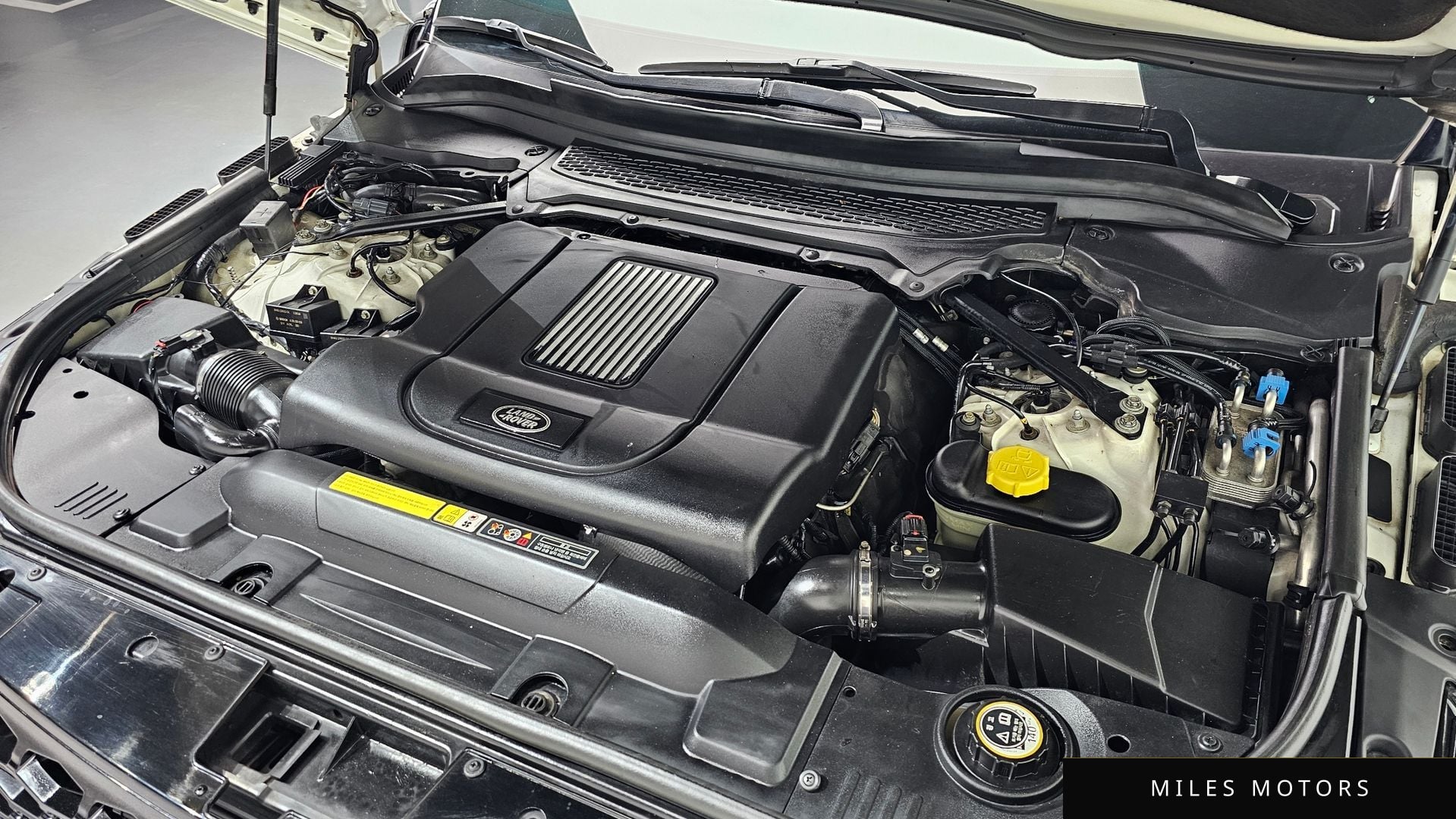 Land Rover Range Rover 2015 — миниатюра 6